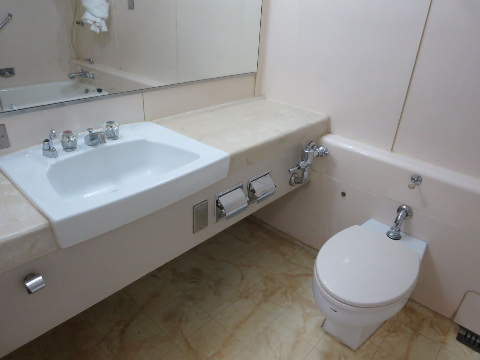 トイレ個室