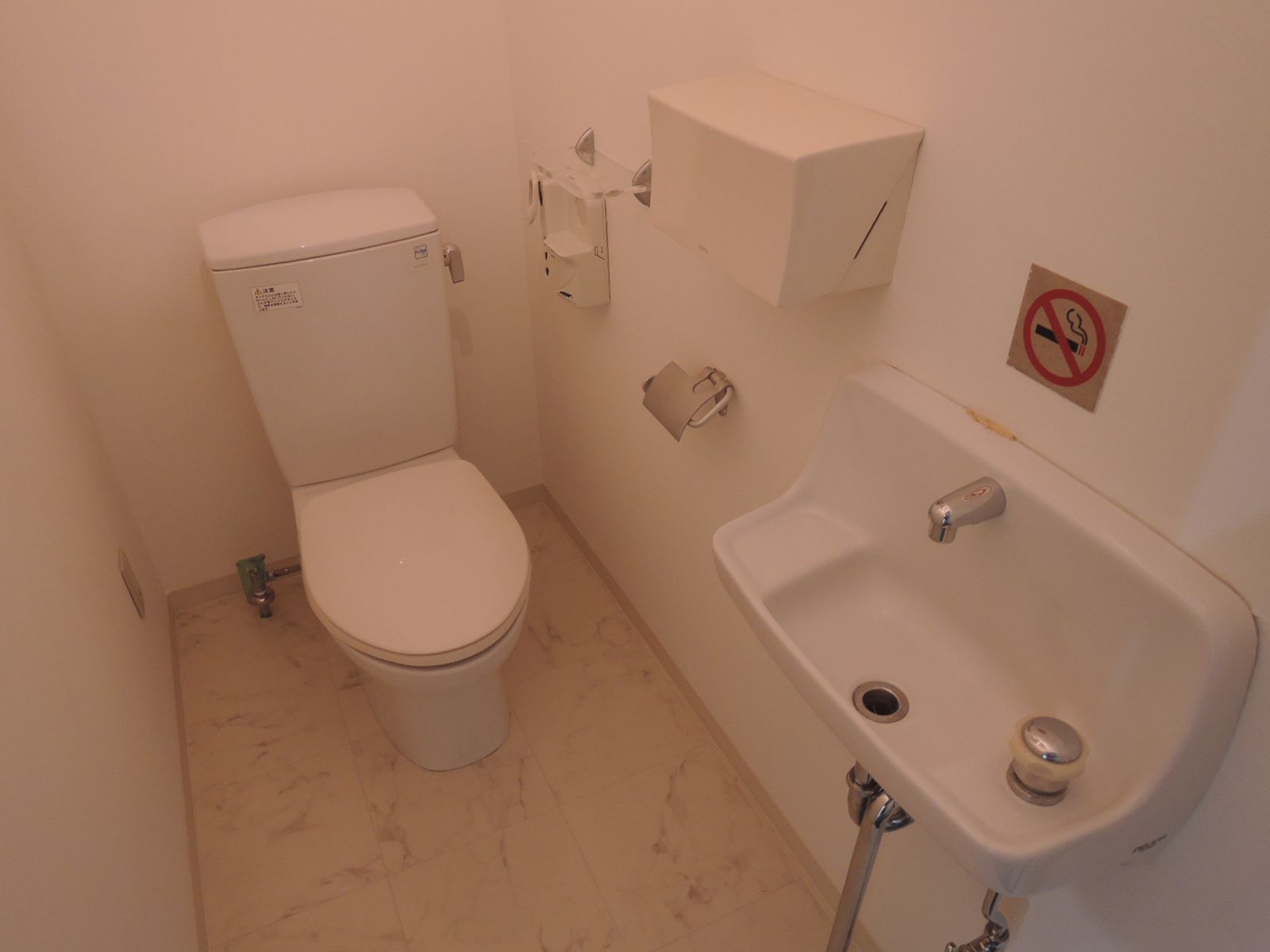 トイレ個室