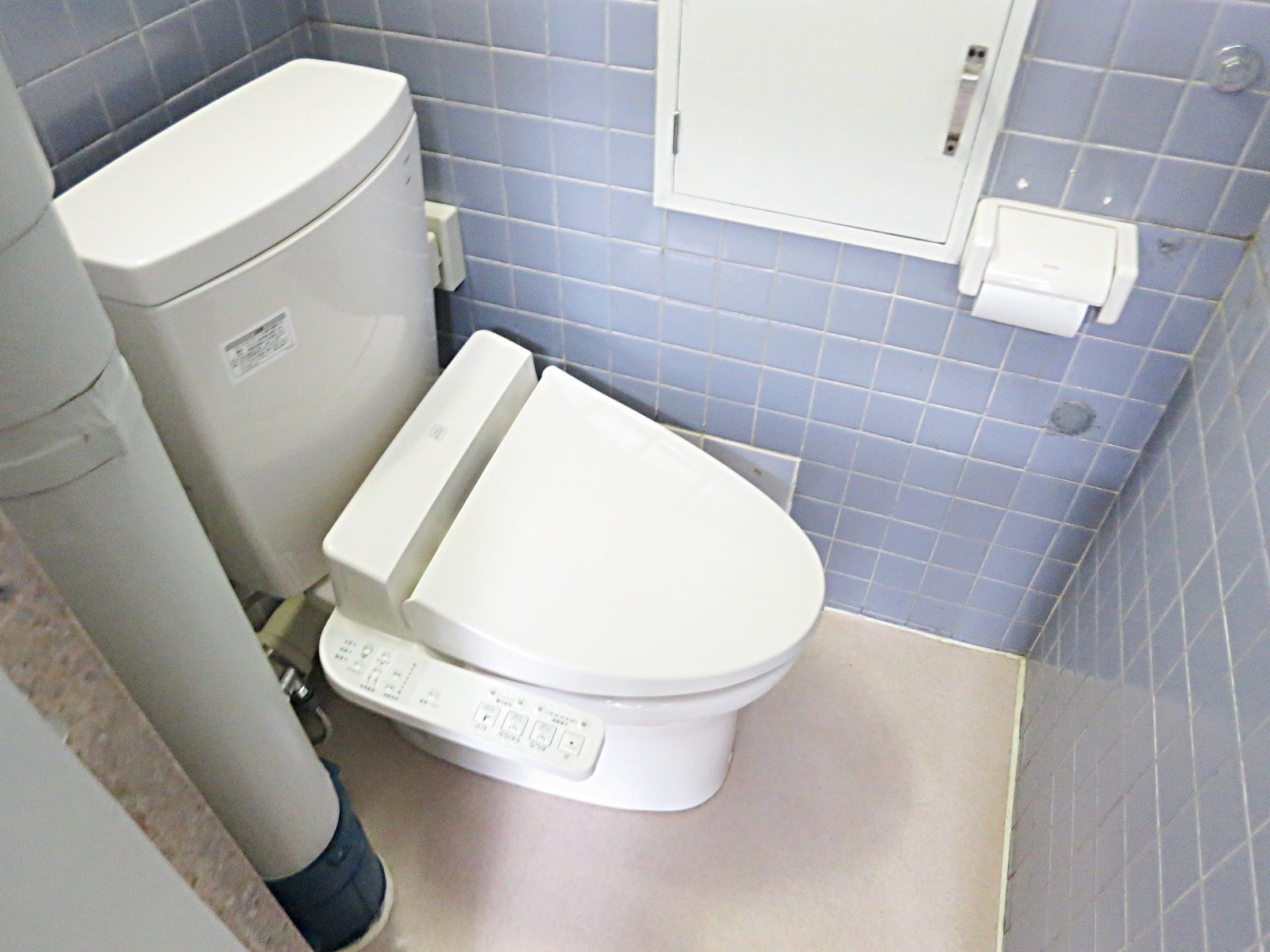 トイレ個室