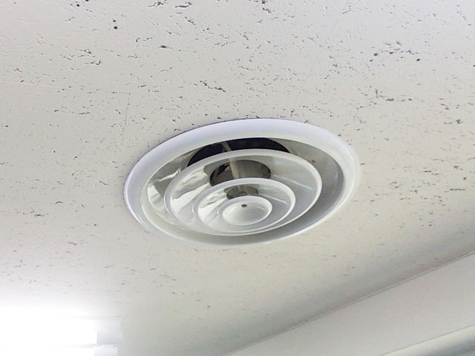 空調機器