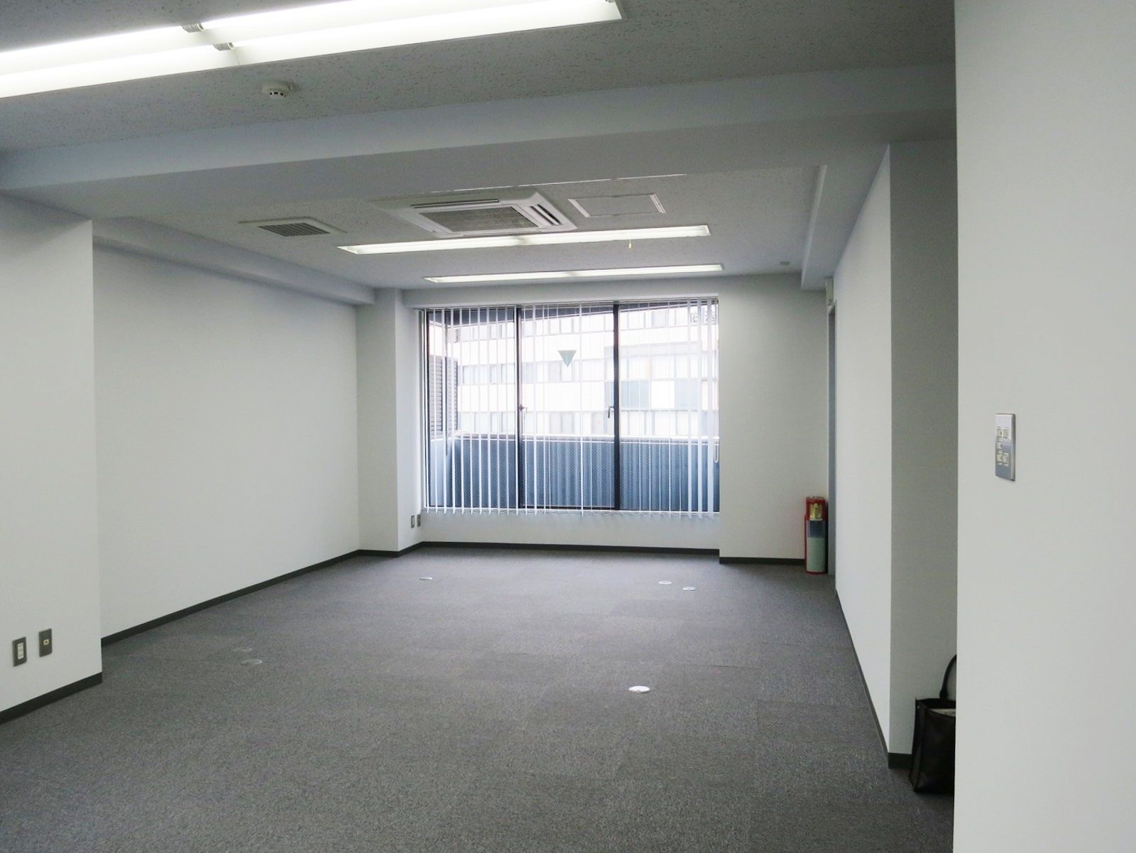 オフィス室内参考画像（4階）