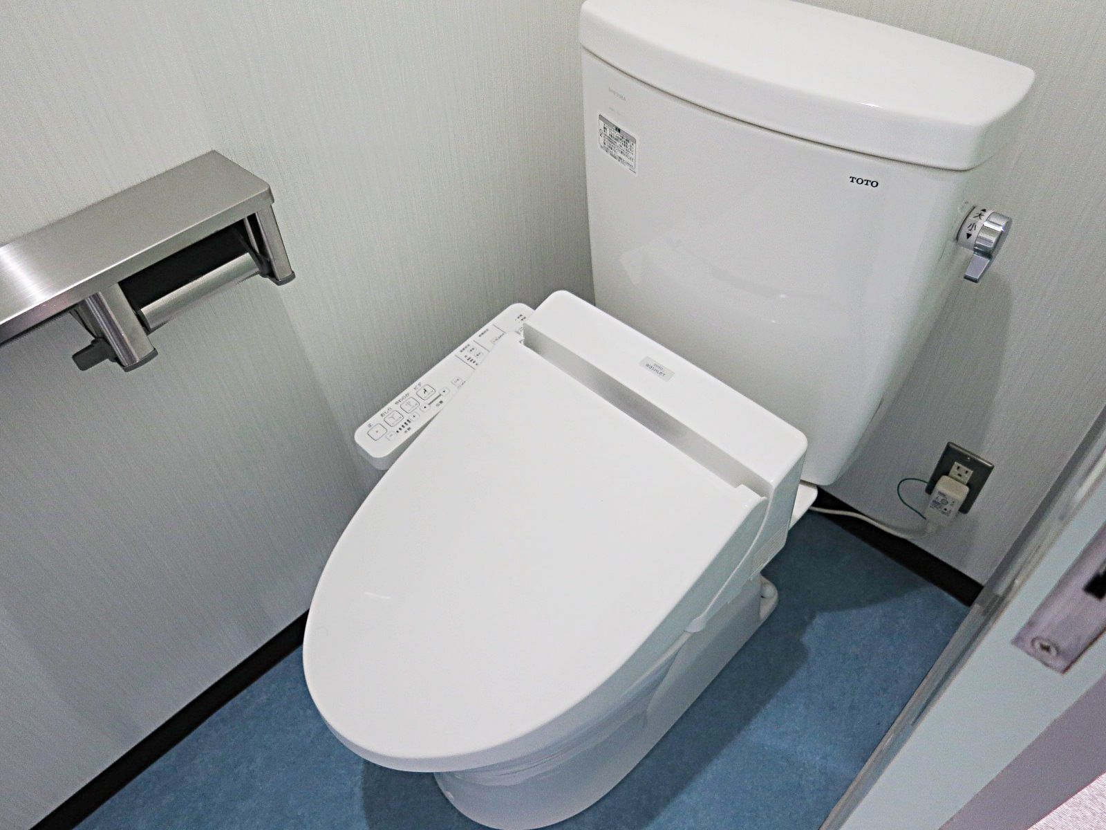 トイレ個室
