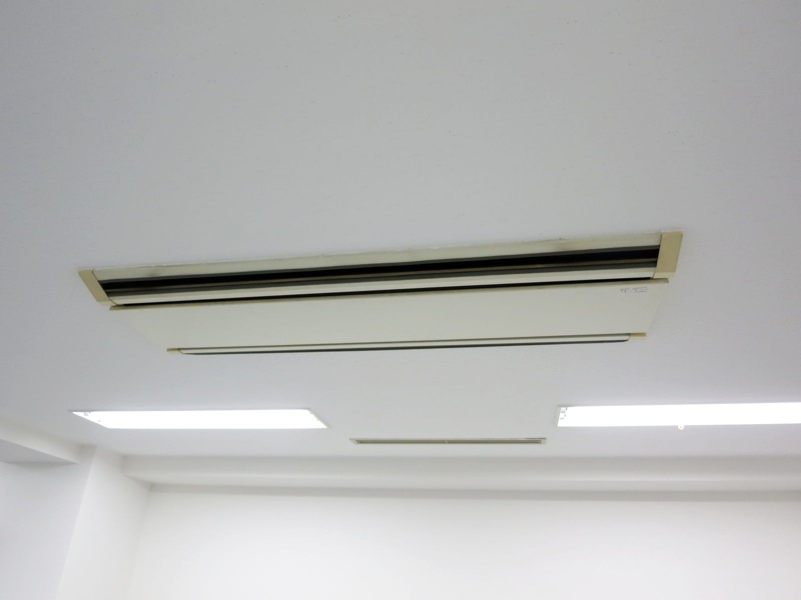 空調機器