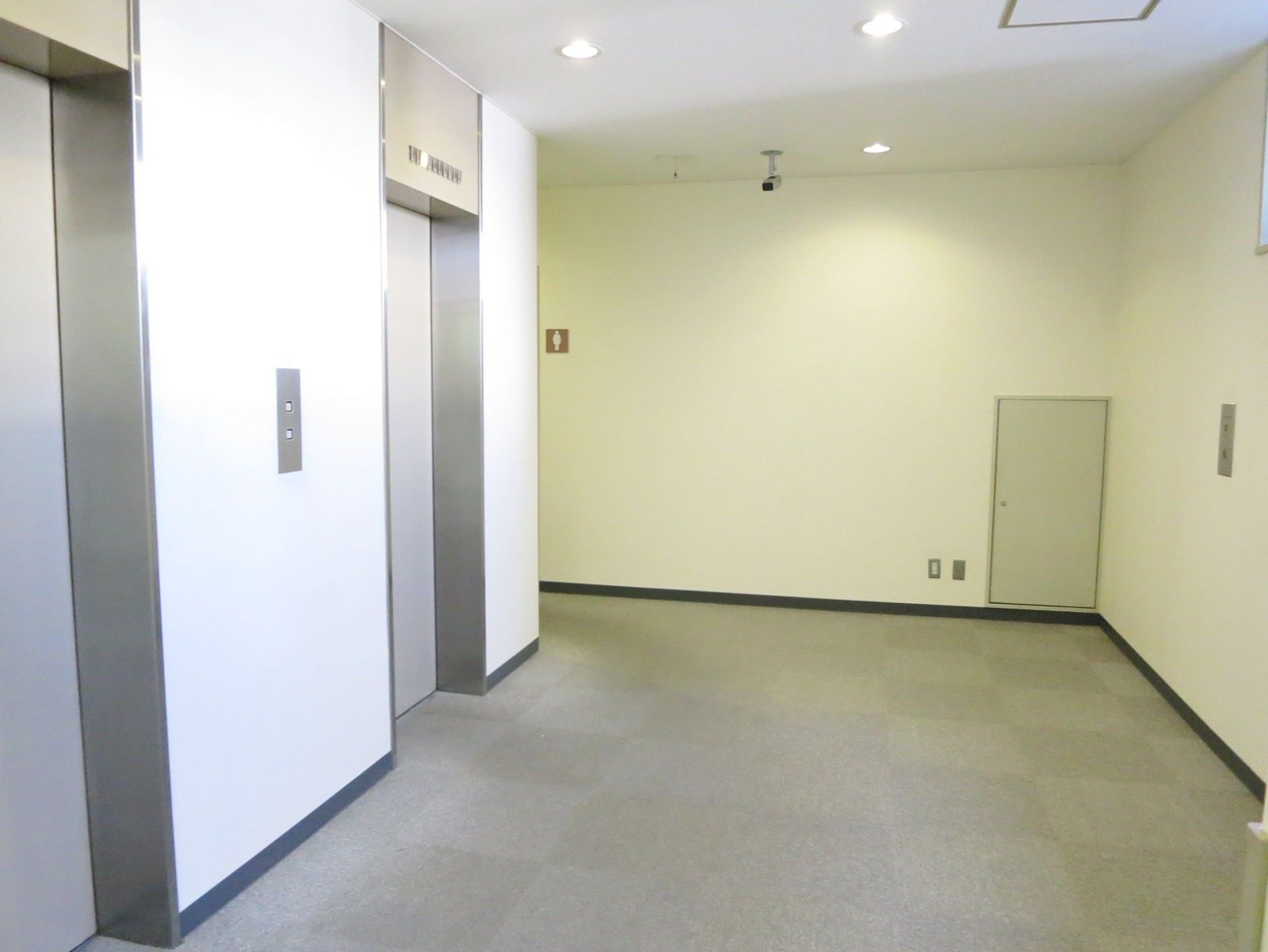 エレベーターホール