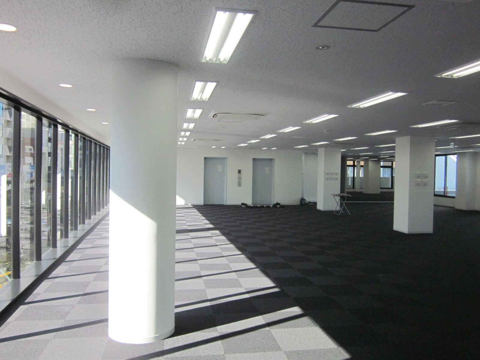 別角度の様子