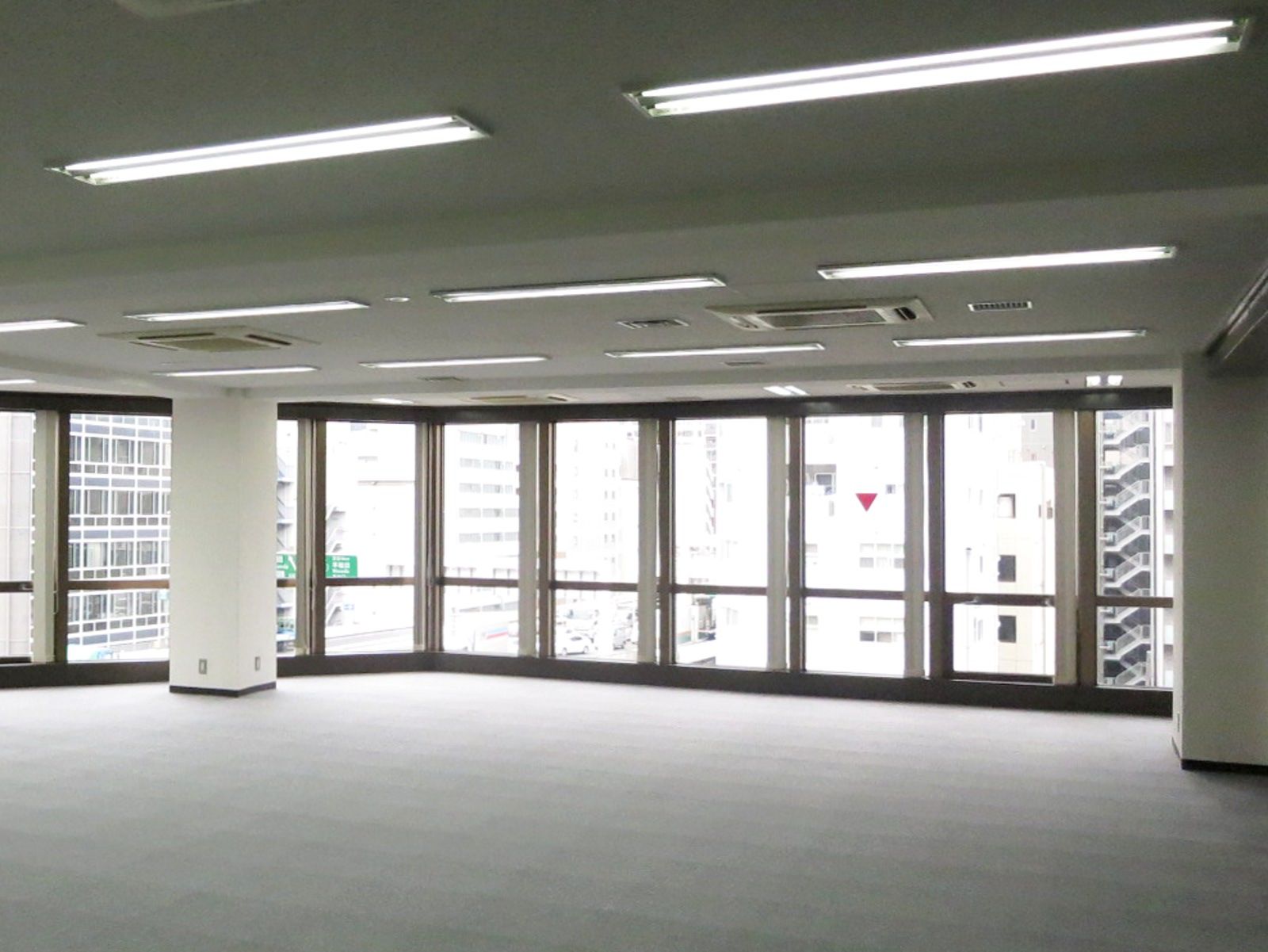 オフィス室内参考画像（4階・A室）