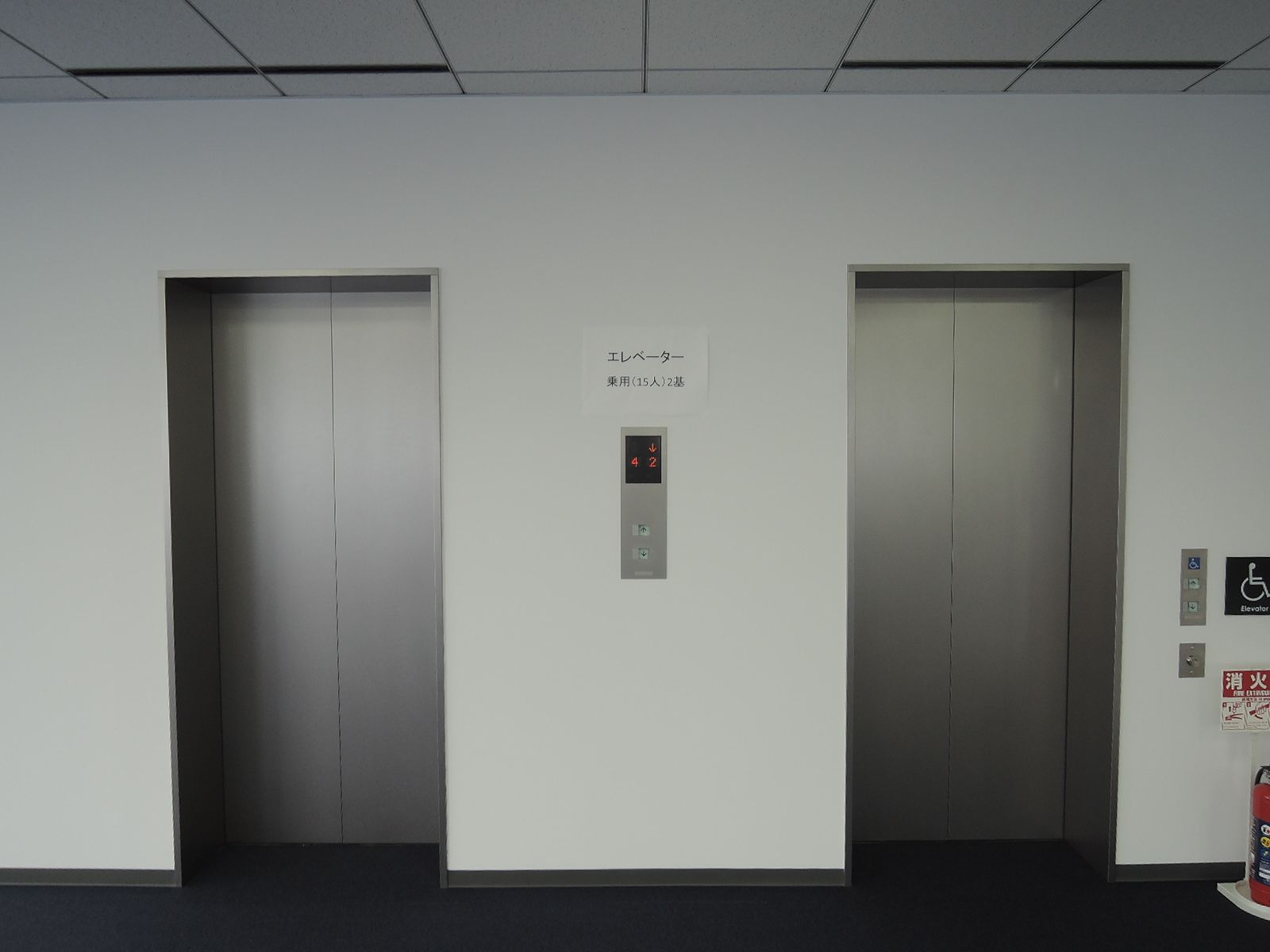 ダイレクトインのエレベーター