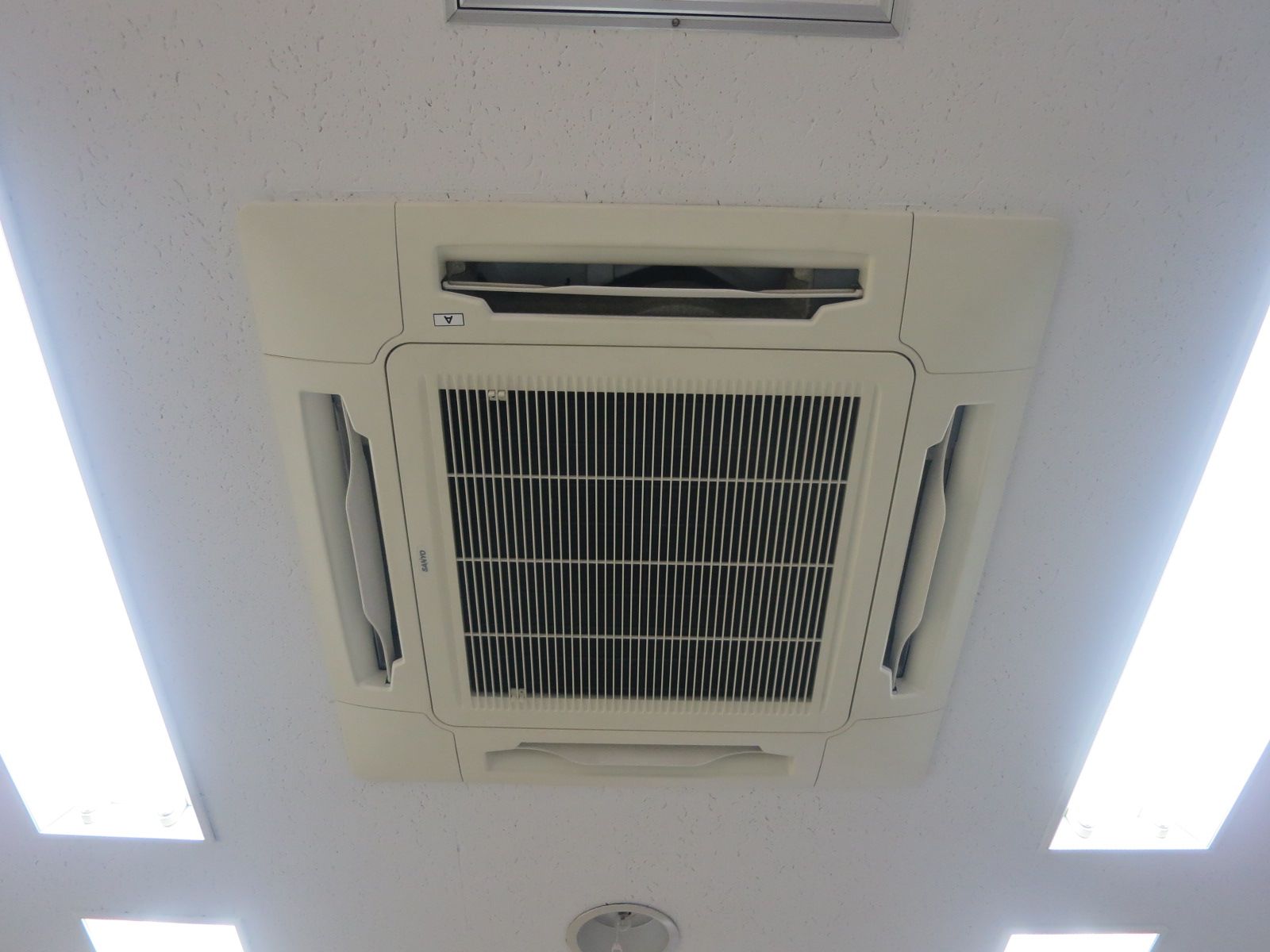 空調