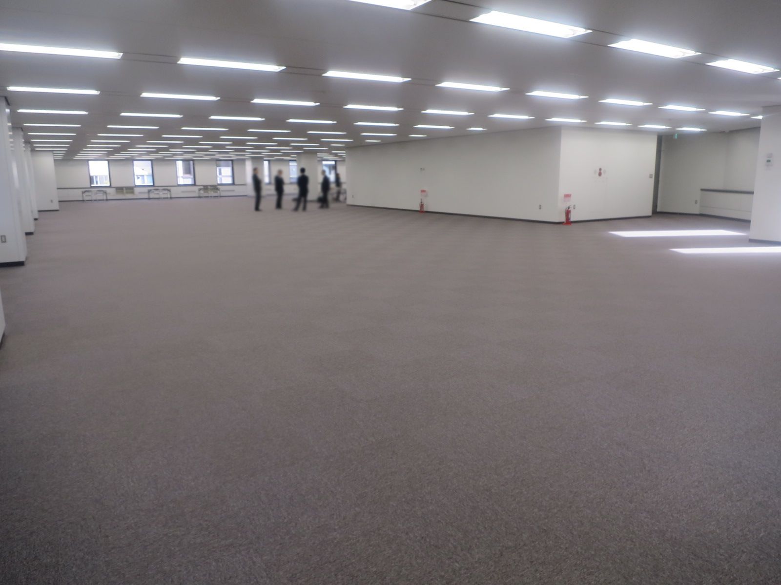 オフィス室内参考画像(5階)