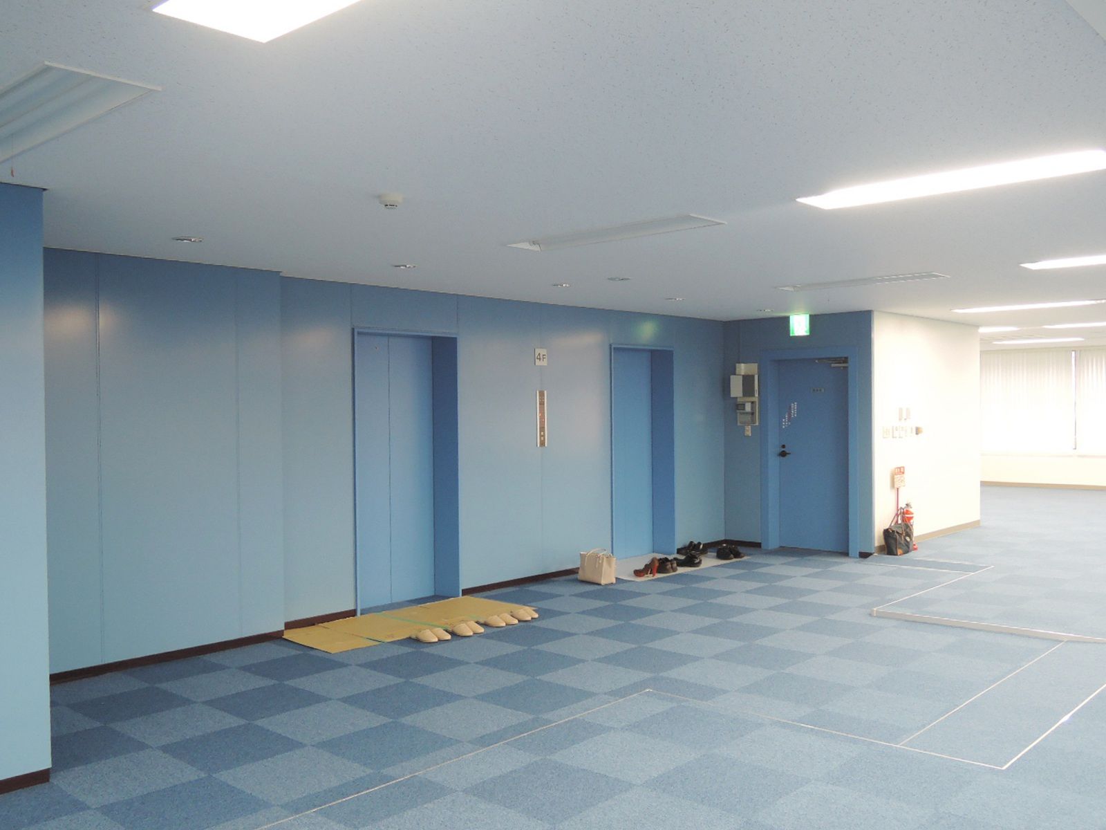 エレベーターからダイレクトイン（4階）