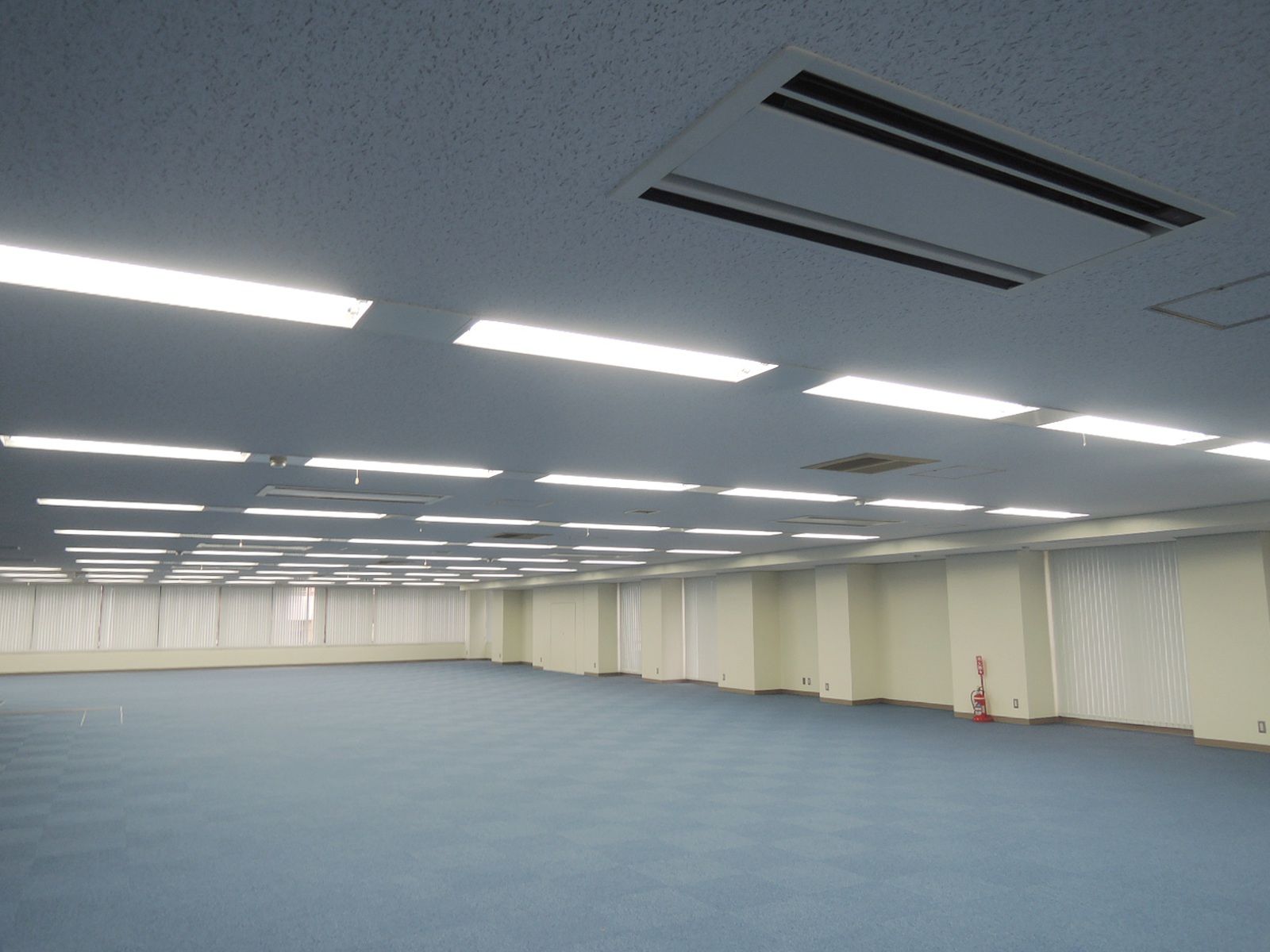 オフィス室内参考画像（4階）
