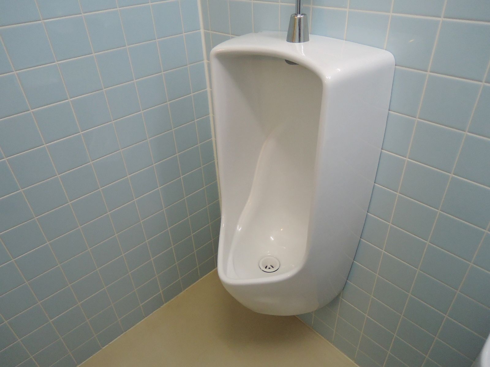 男性用トイレ