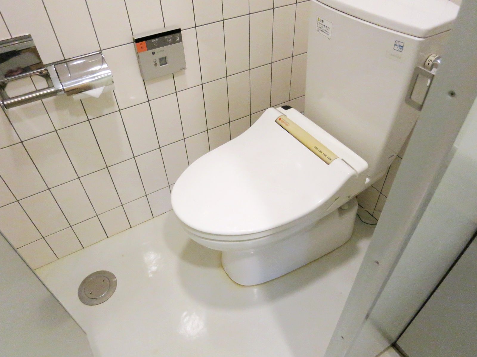 トイレ個室