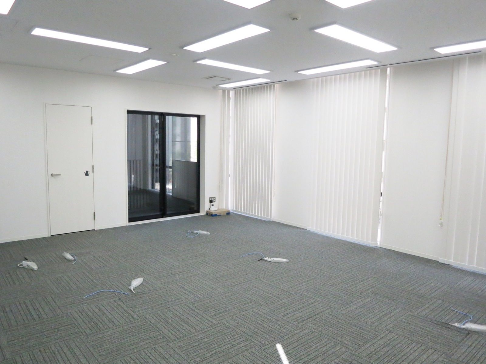 貸室出入口