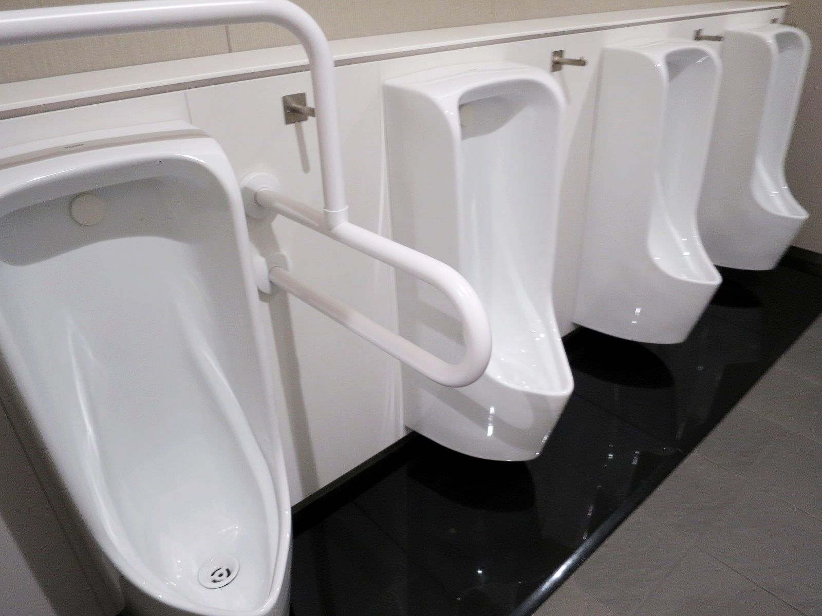 男性用お手洗い