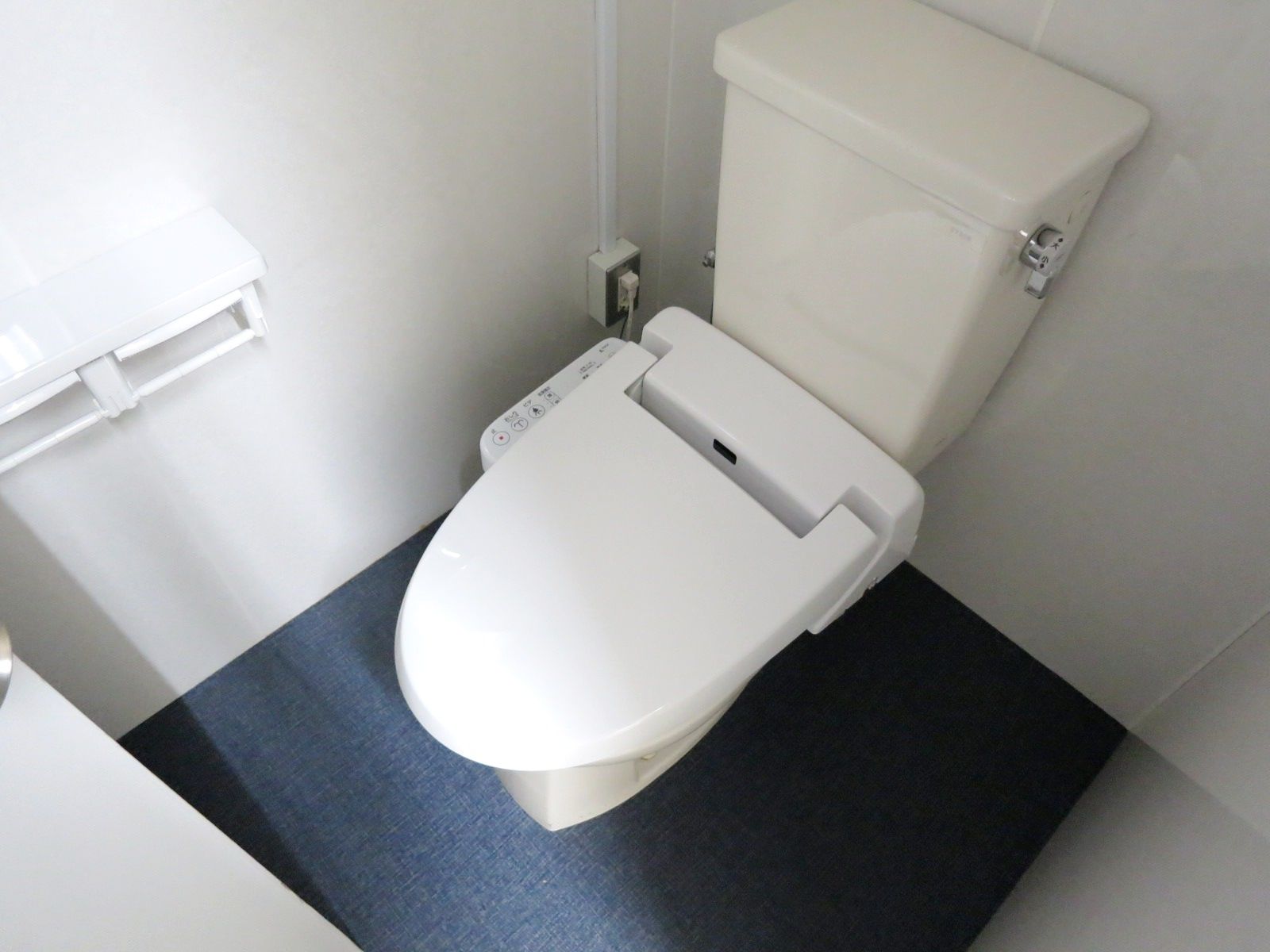 トイレ個室