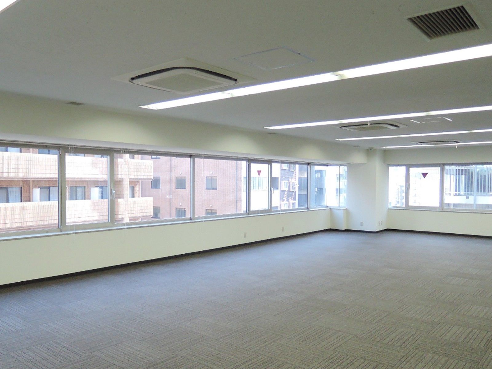 貸室別角度からの様子