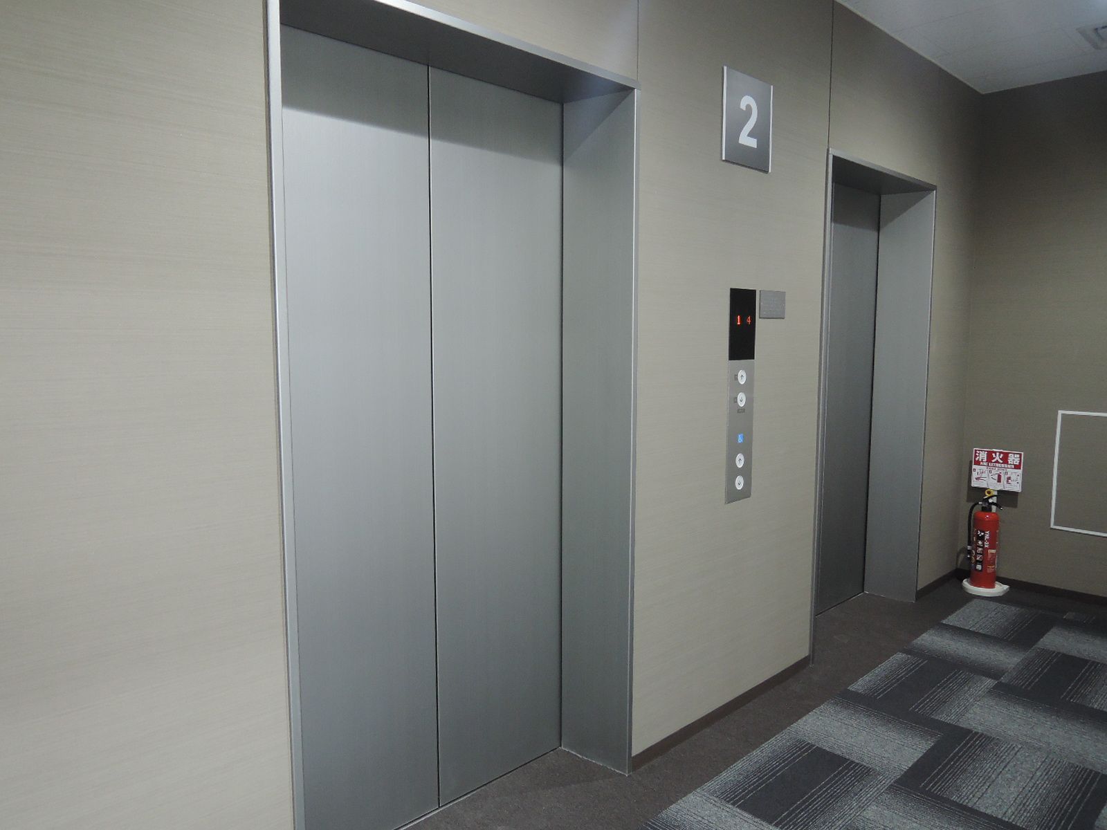 エレベーターホール