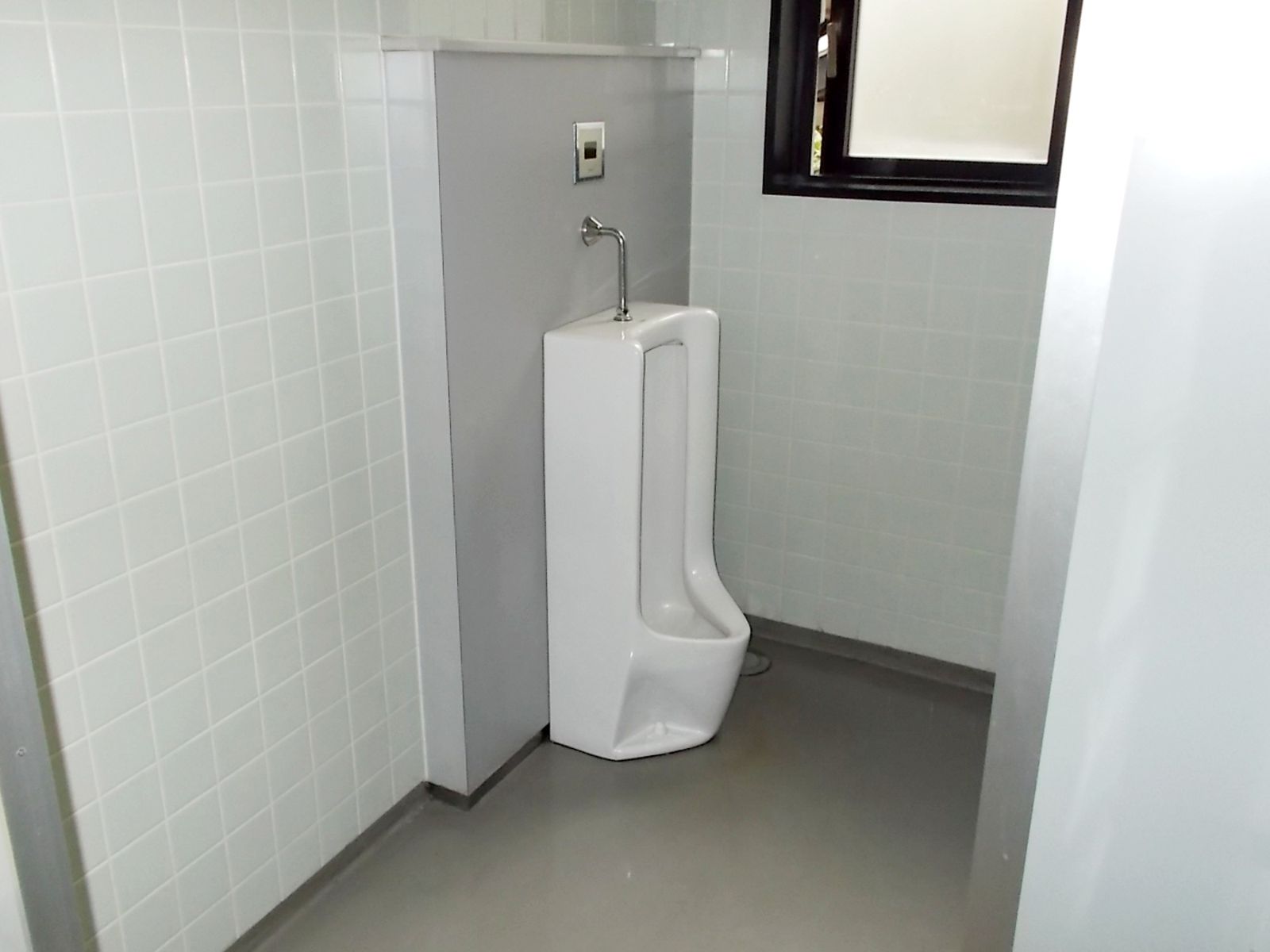 男性用トイレ