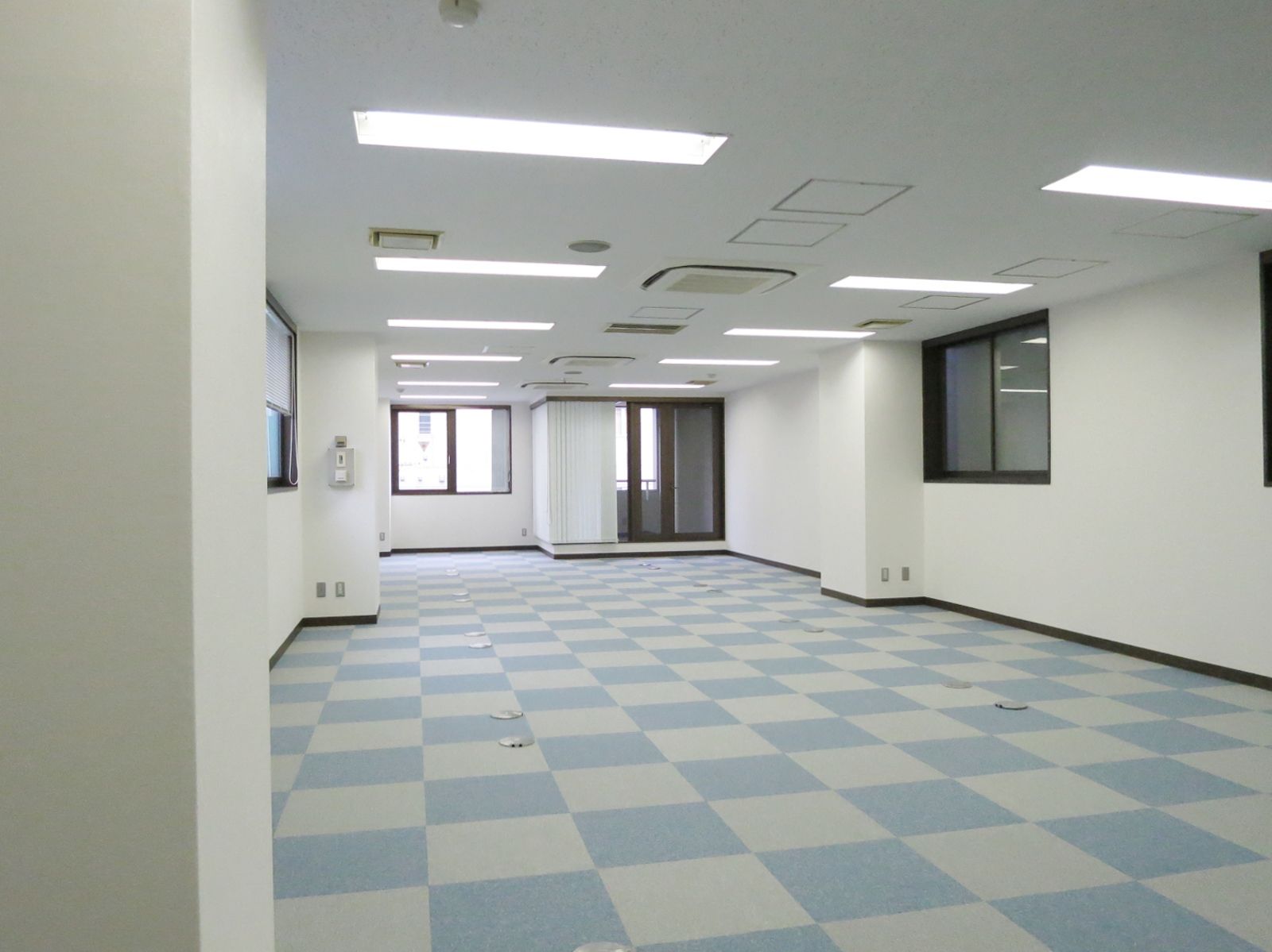 オフィス室内参考画像（6階）