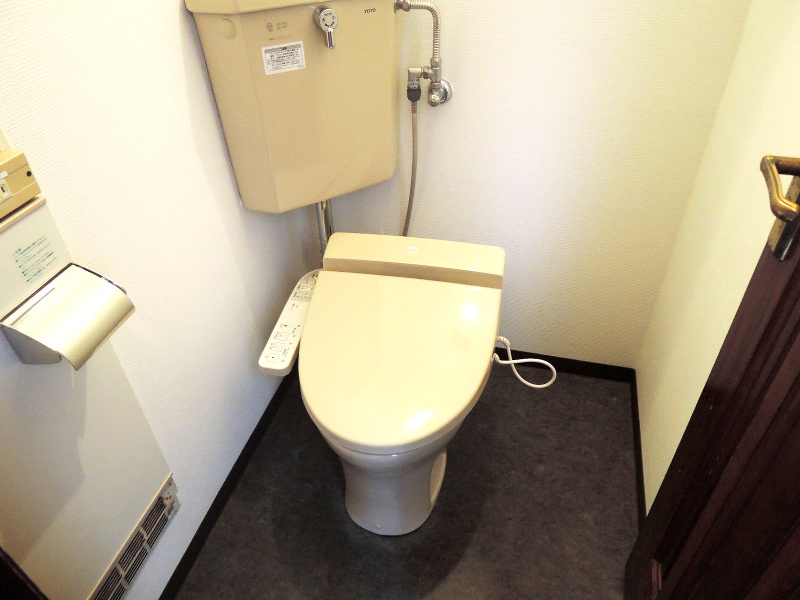 トイレ個室