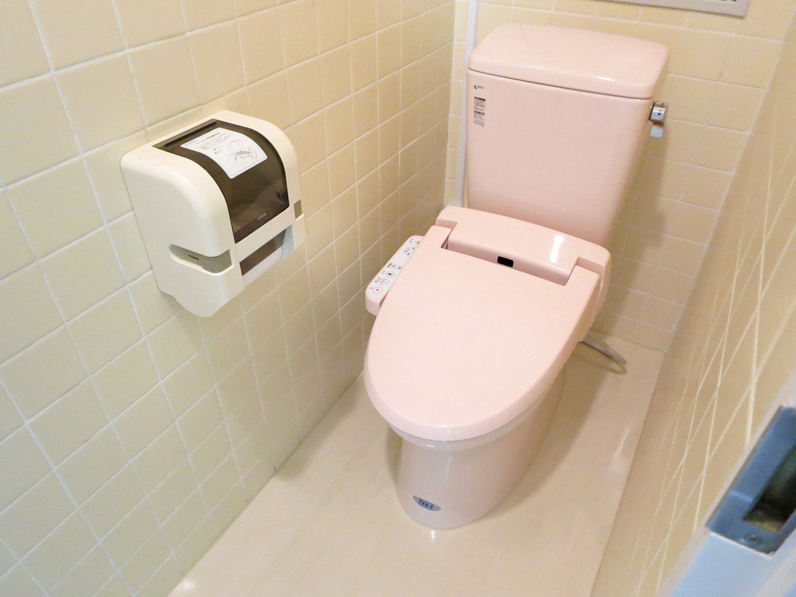 トイレ個室