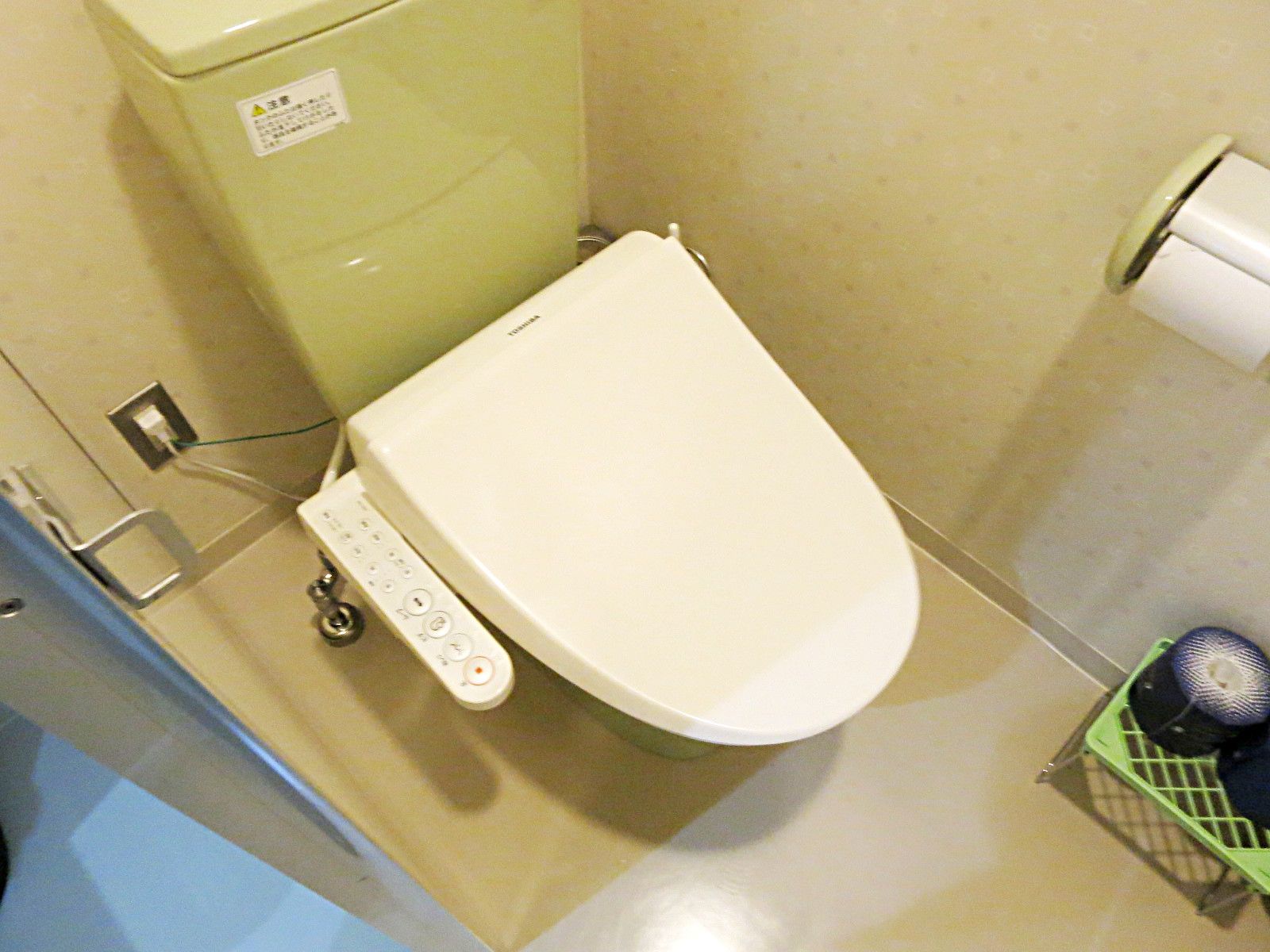 男女別トイレ個室