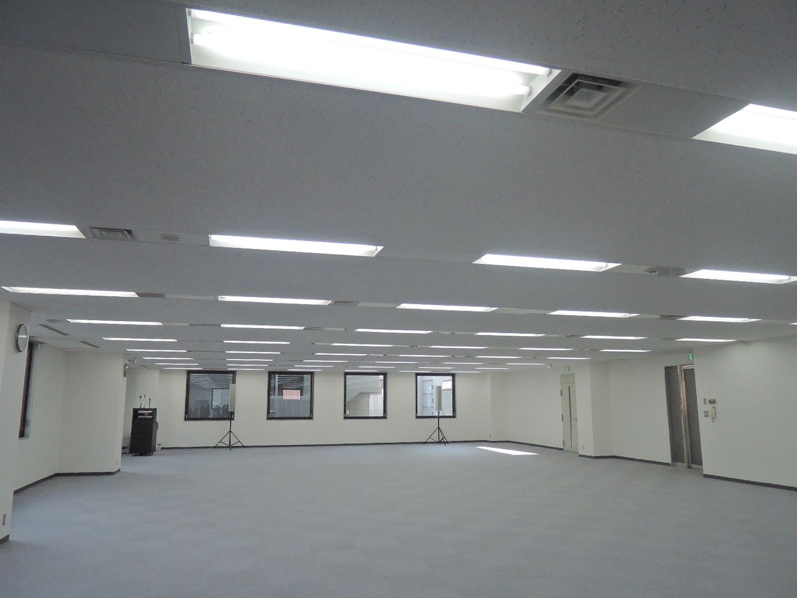 オフィス室内参考画像（7階）