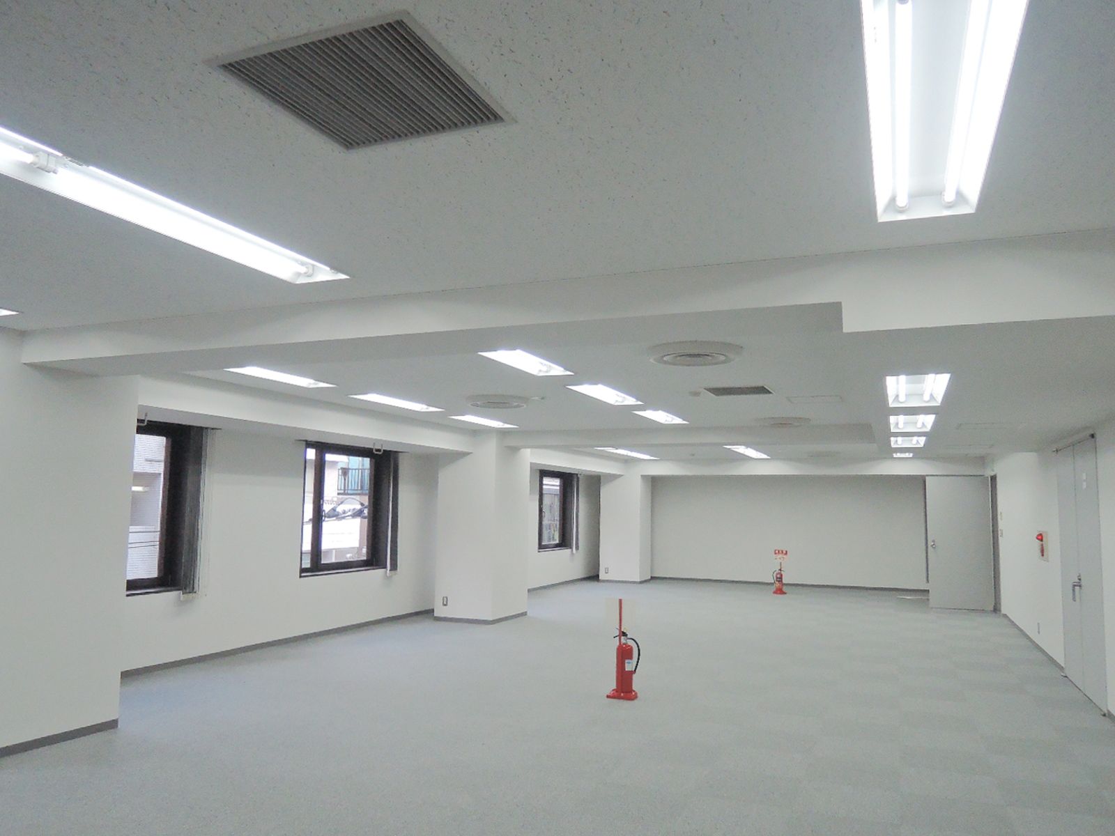 オフィス室内参考画像（4階）
