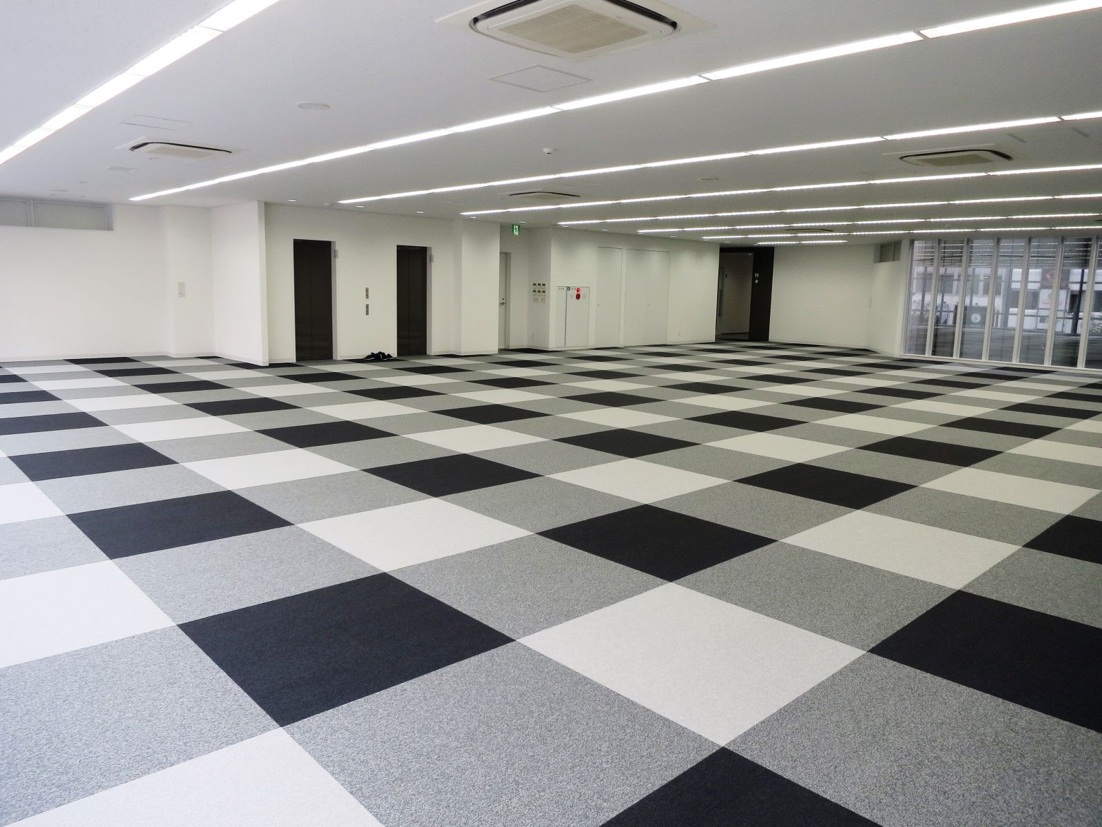 オフィス室内参考画像（3階）