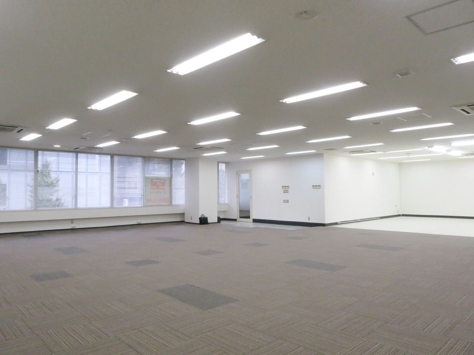 オフィス室内参考画像（3階）