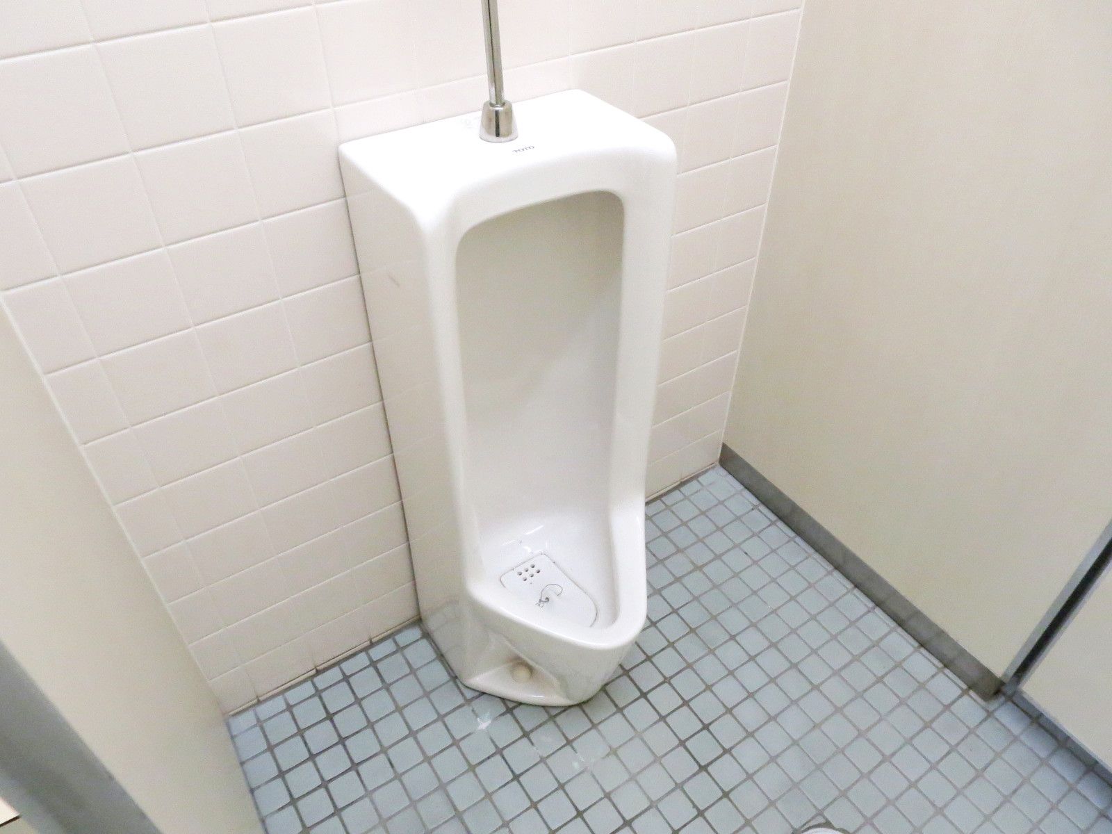 男性用トイレ