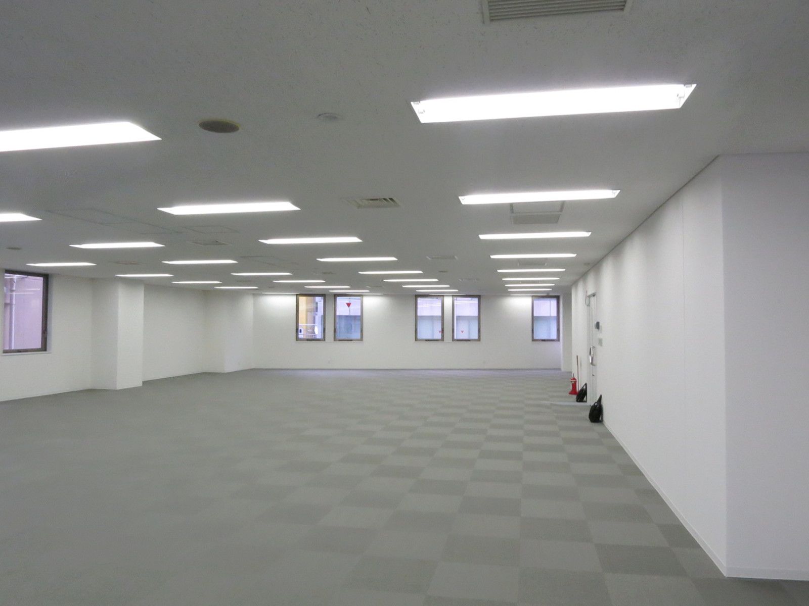 オフィス室内参考画像(5階)