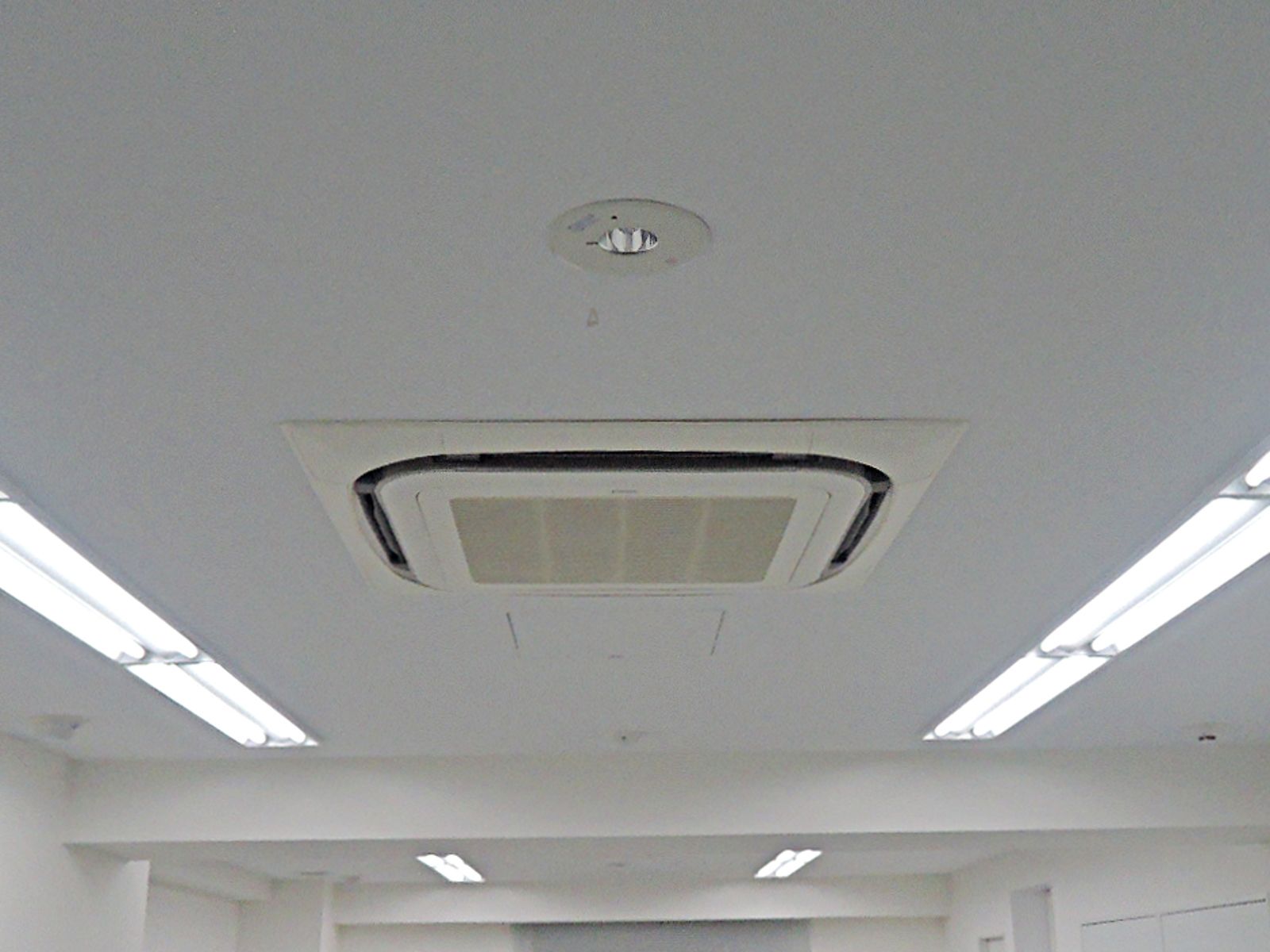 空調