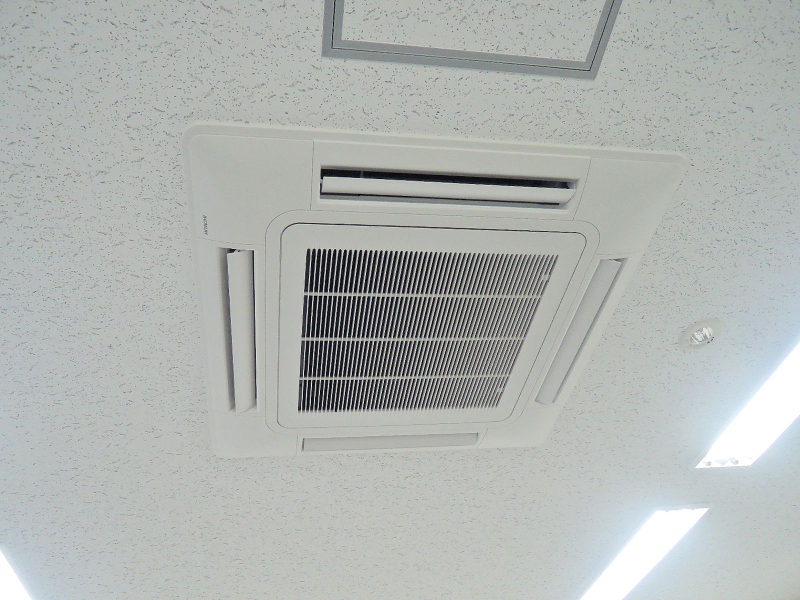 空調吹き出し口