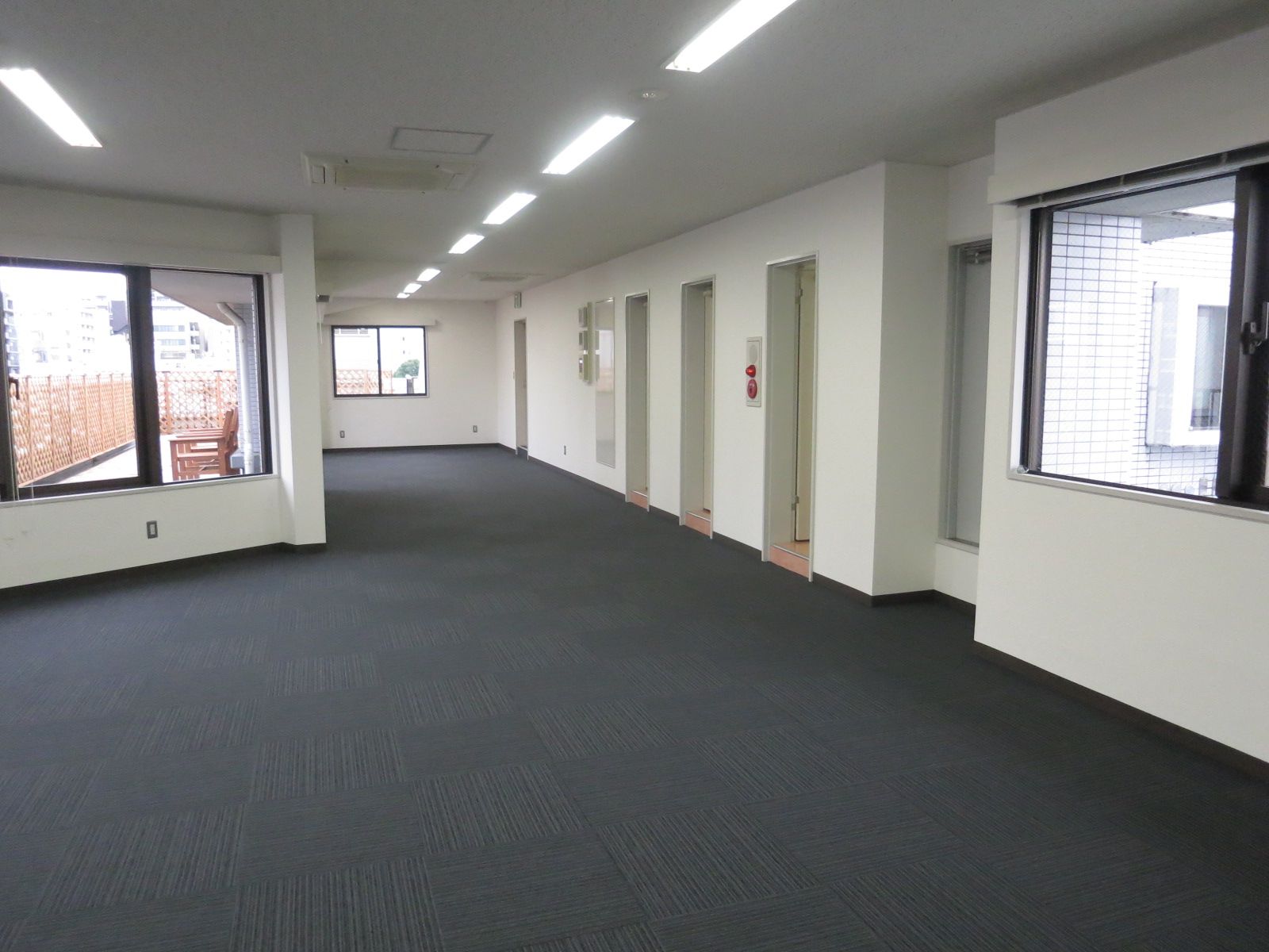 オフィス室内参考画像(5階)