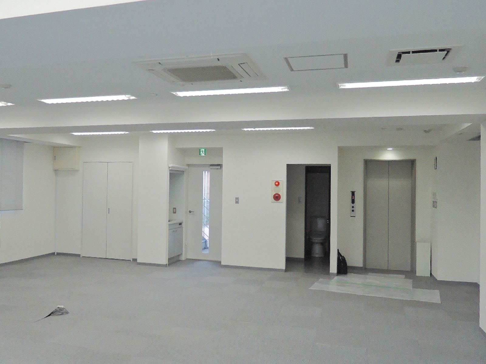 別角度の様子