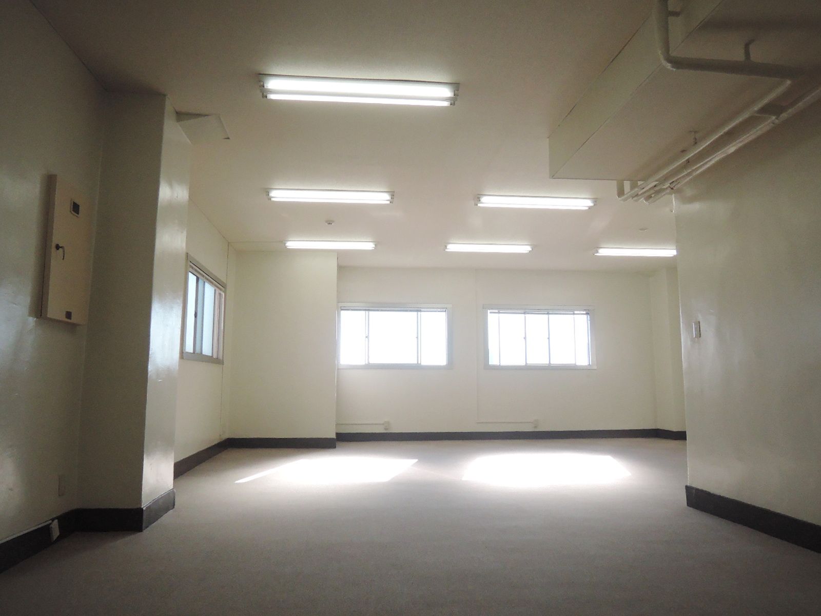 明るい室内