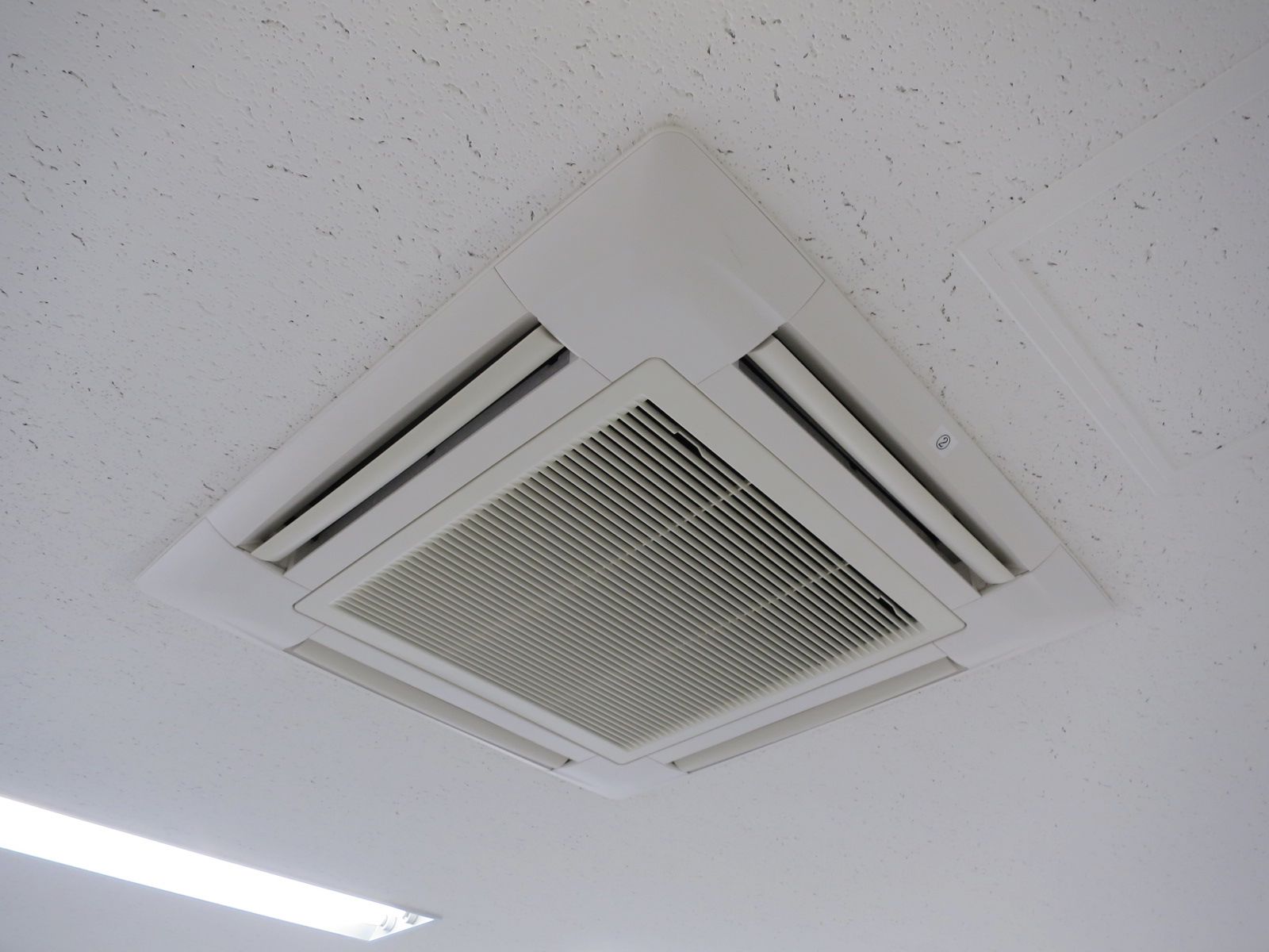 空調