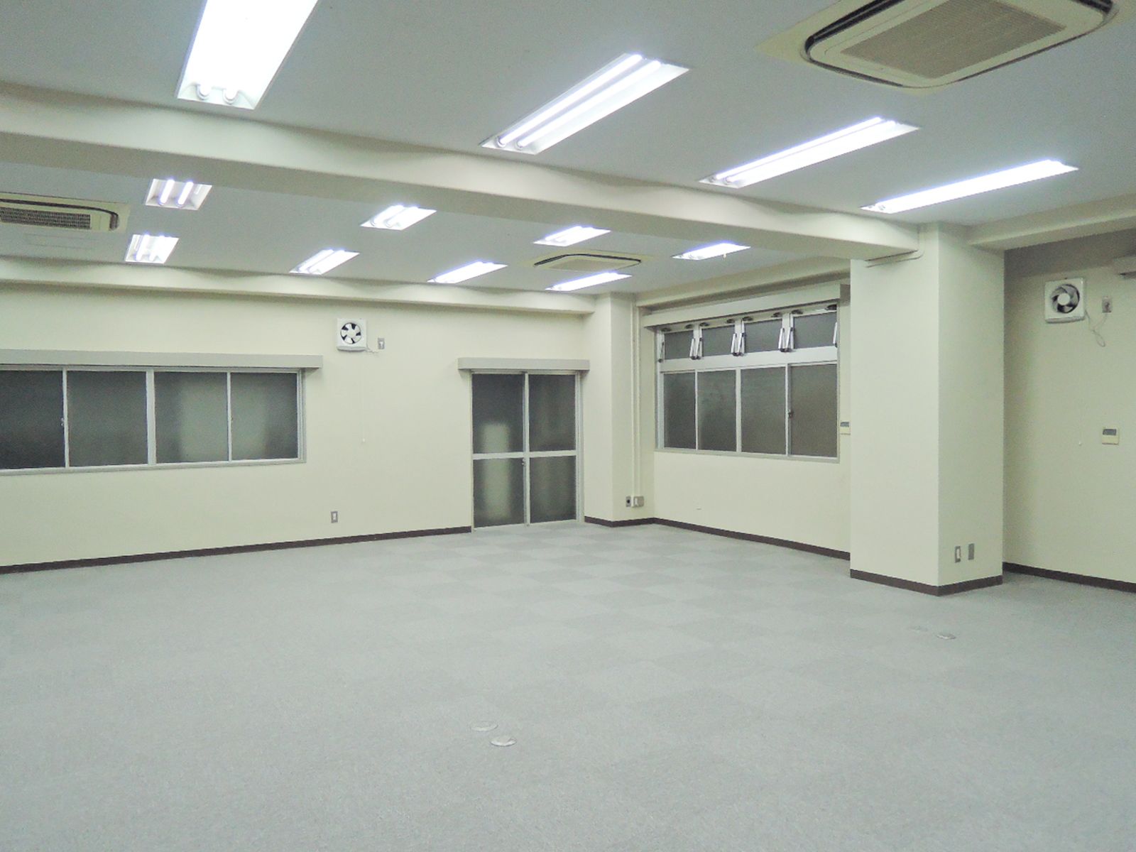 オフィス室内参考画像（2階）