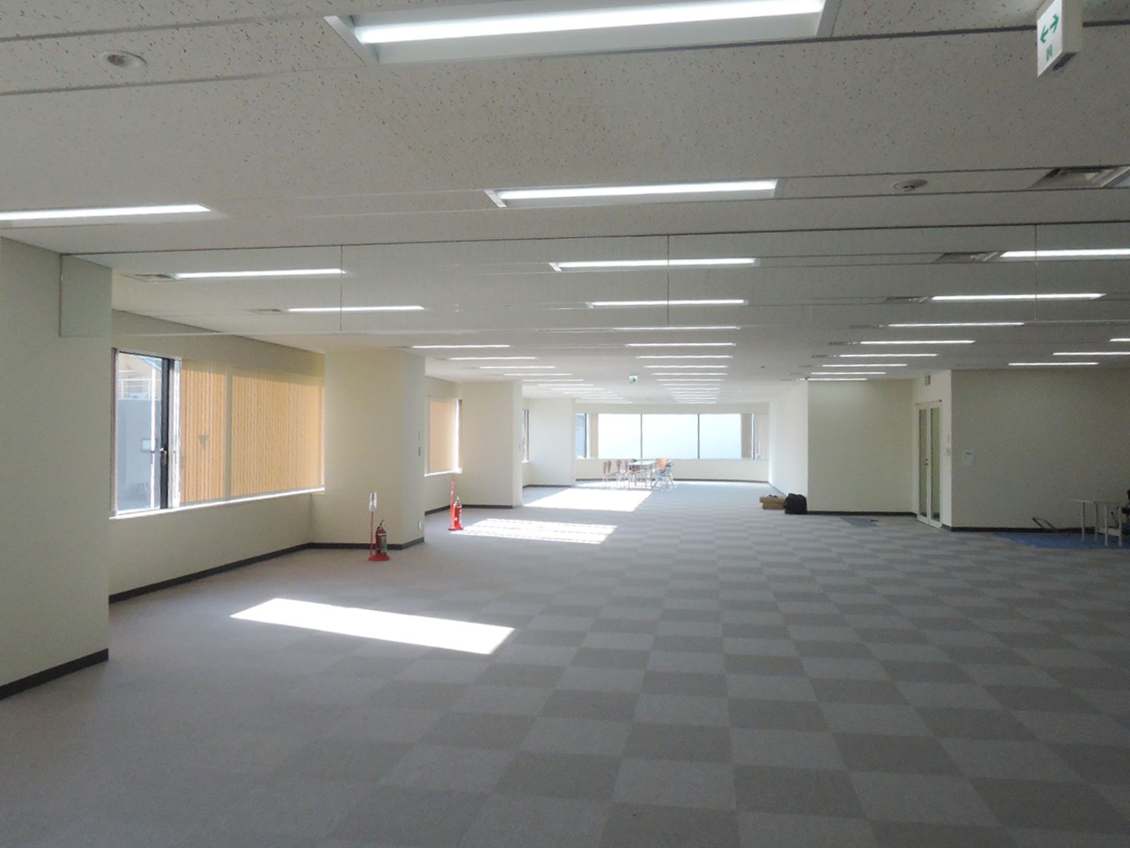 オフィス室内参考画像（5階）