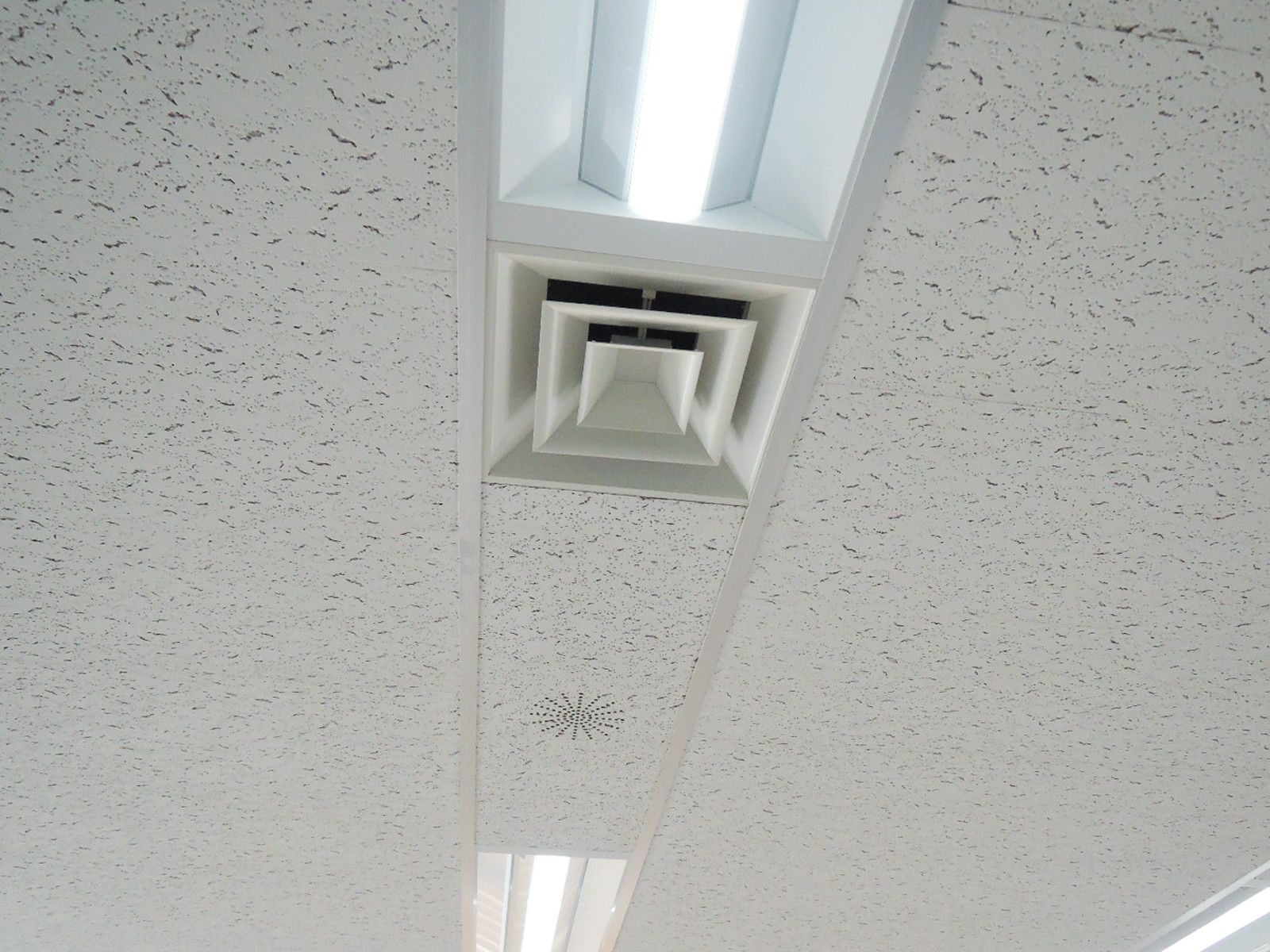 空調機器