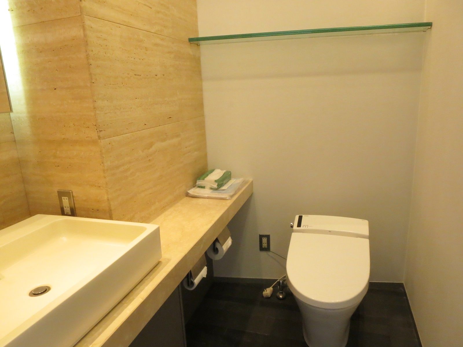 トイレ個室