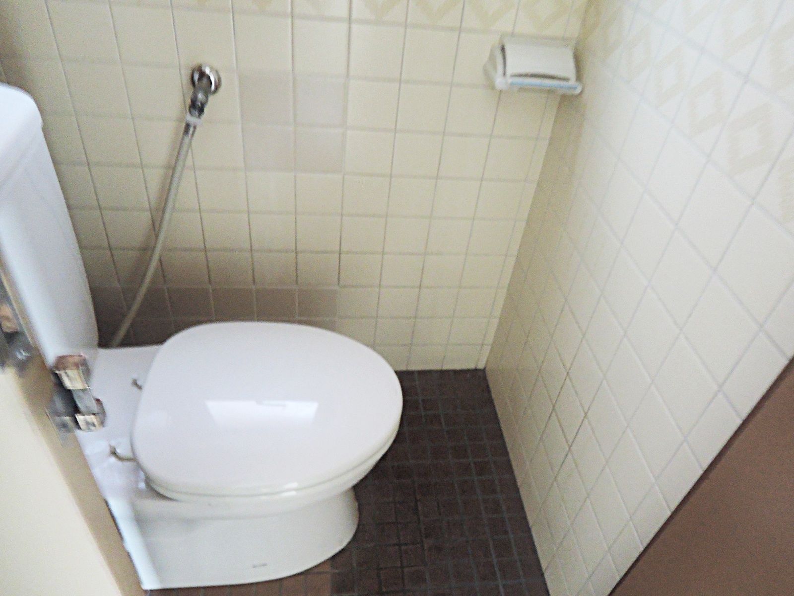 男女別トイレ個室