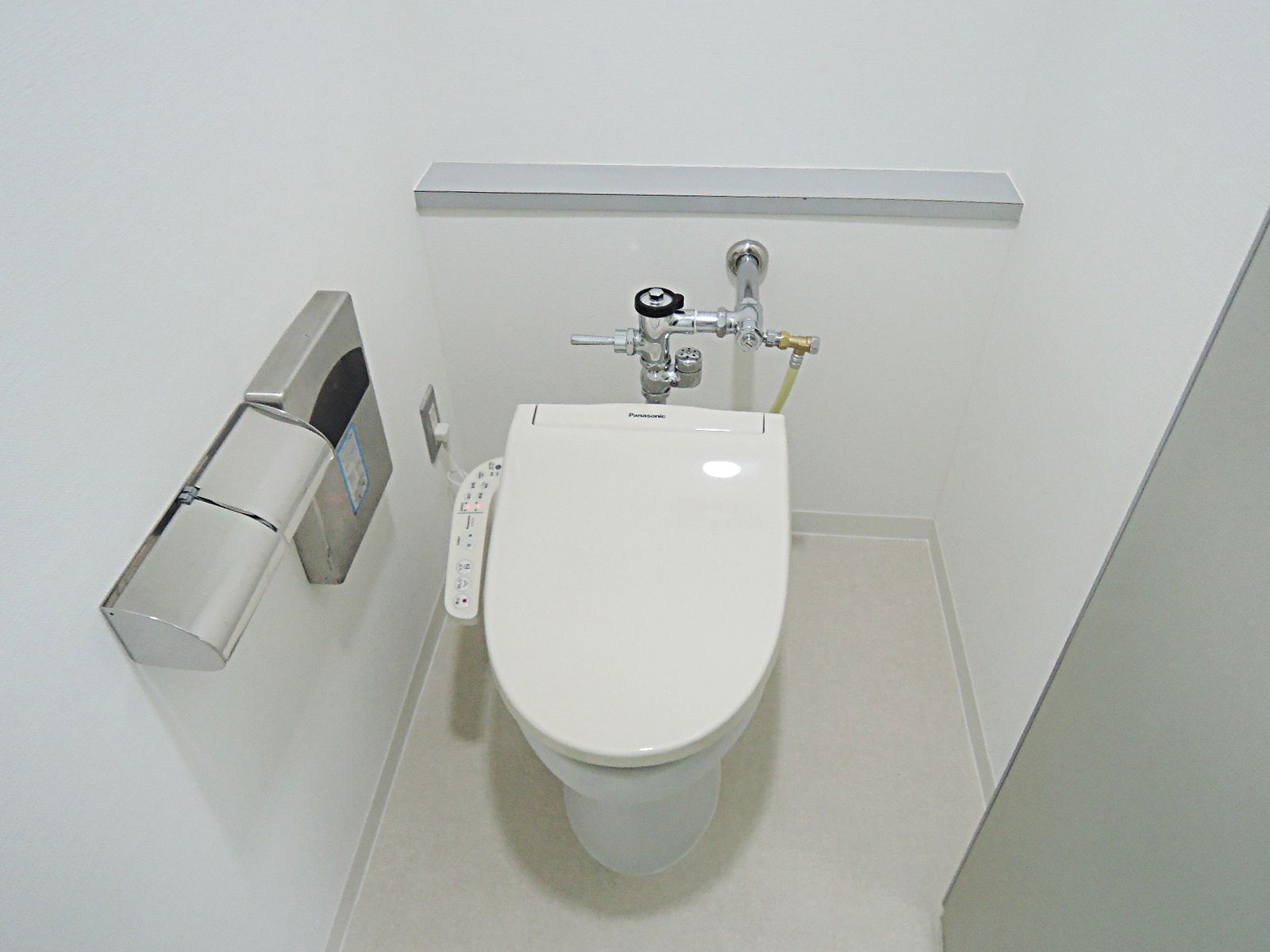 トイレ個室