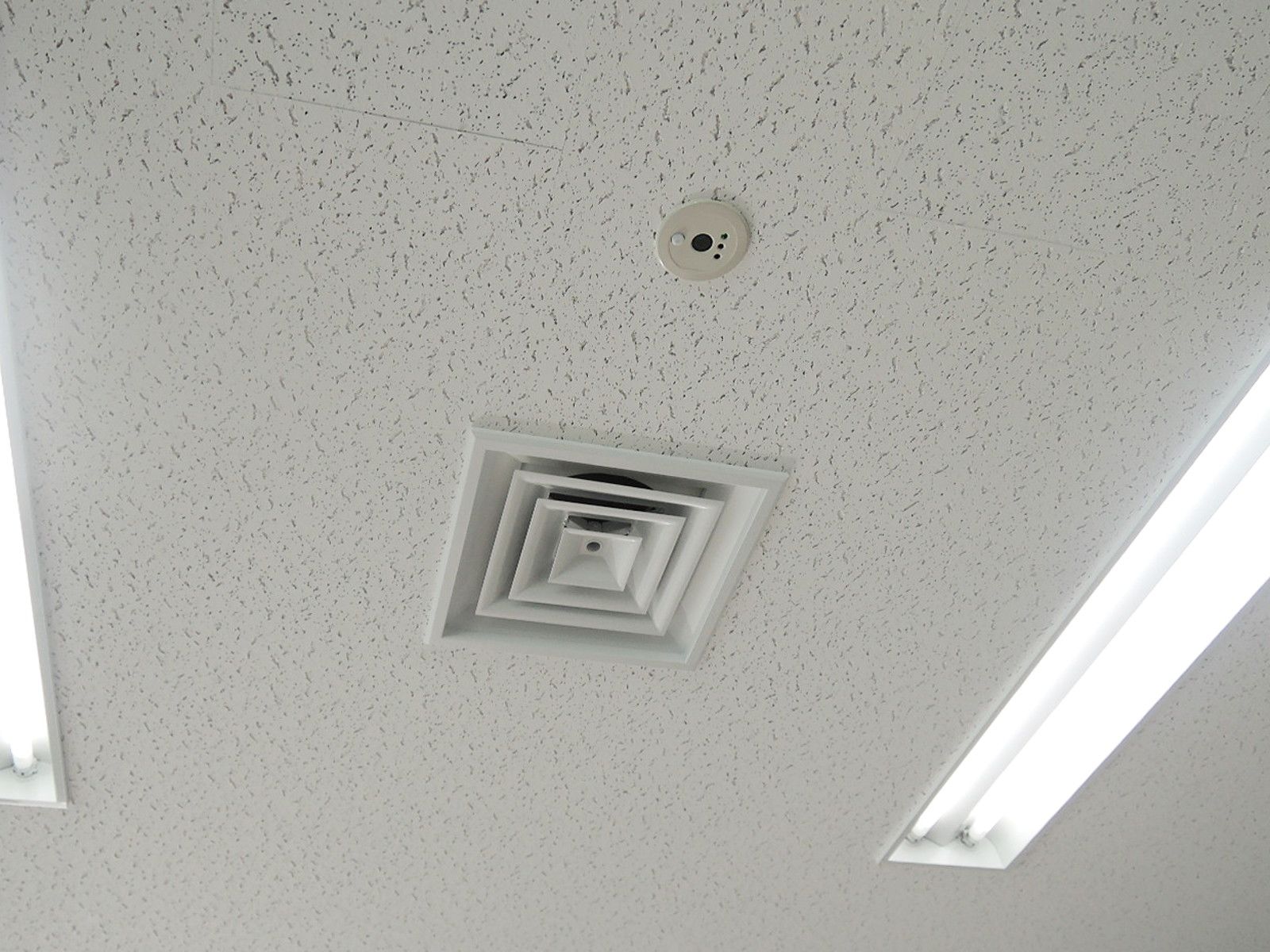 空調機器