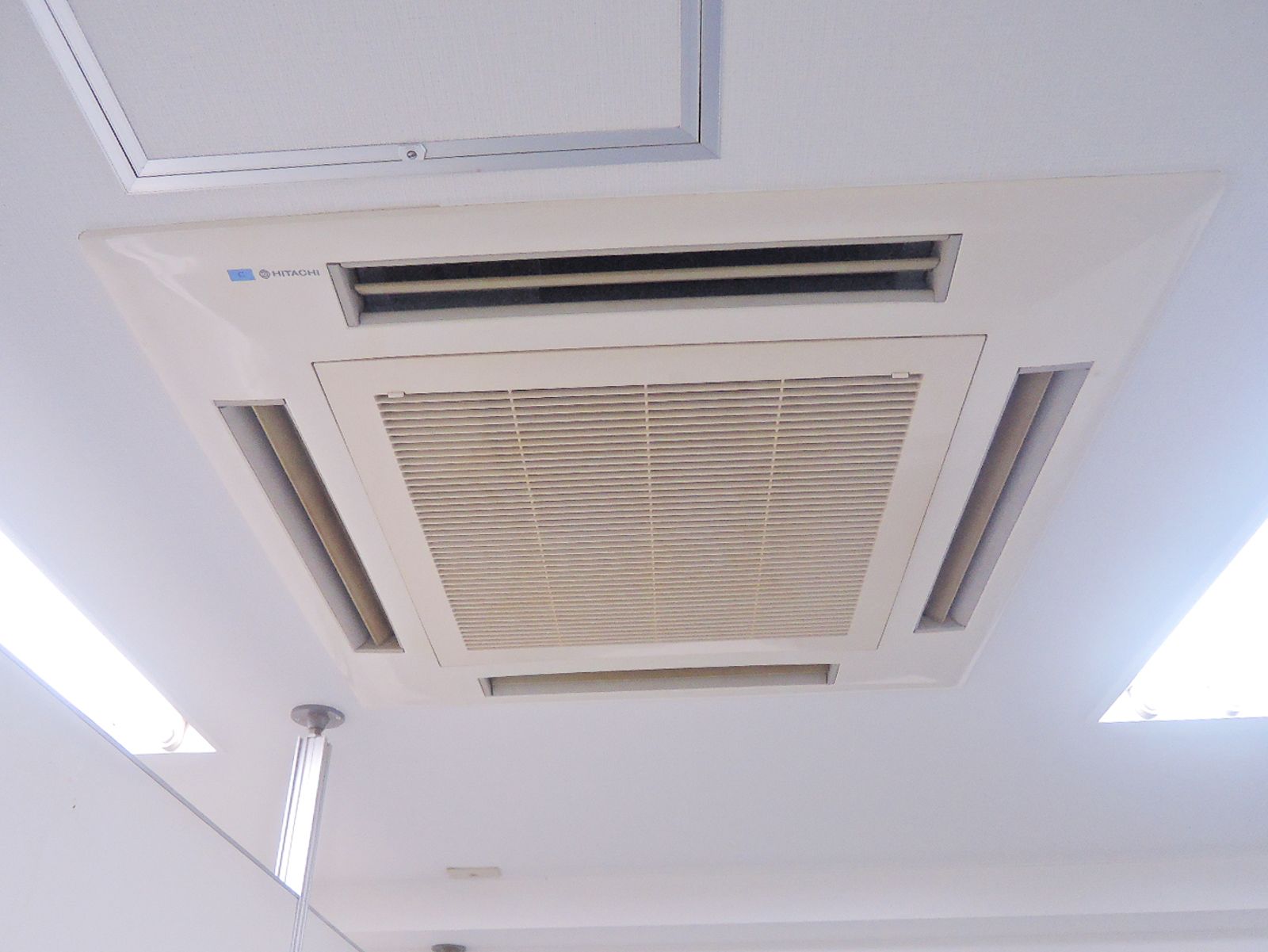 空調機器
