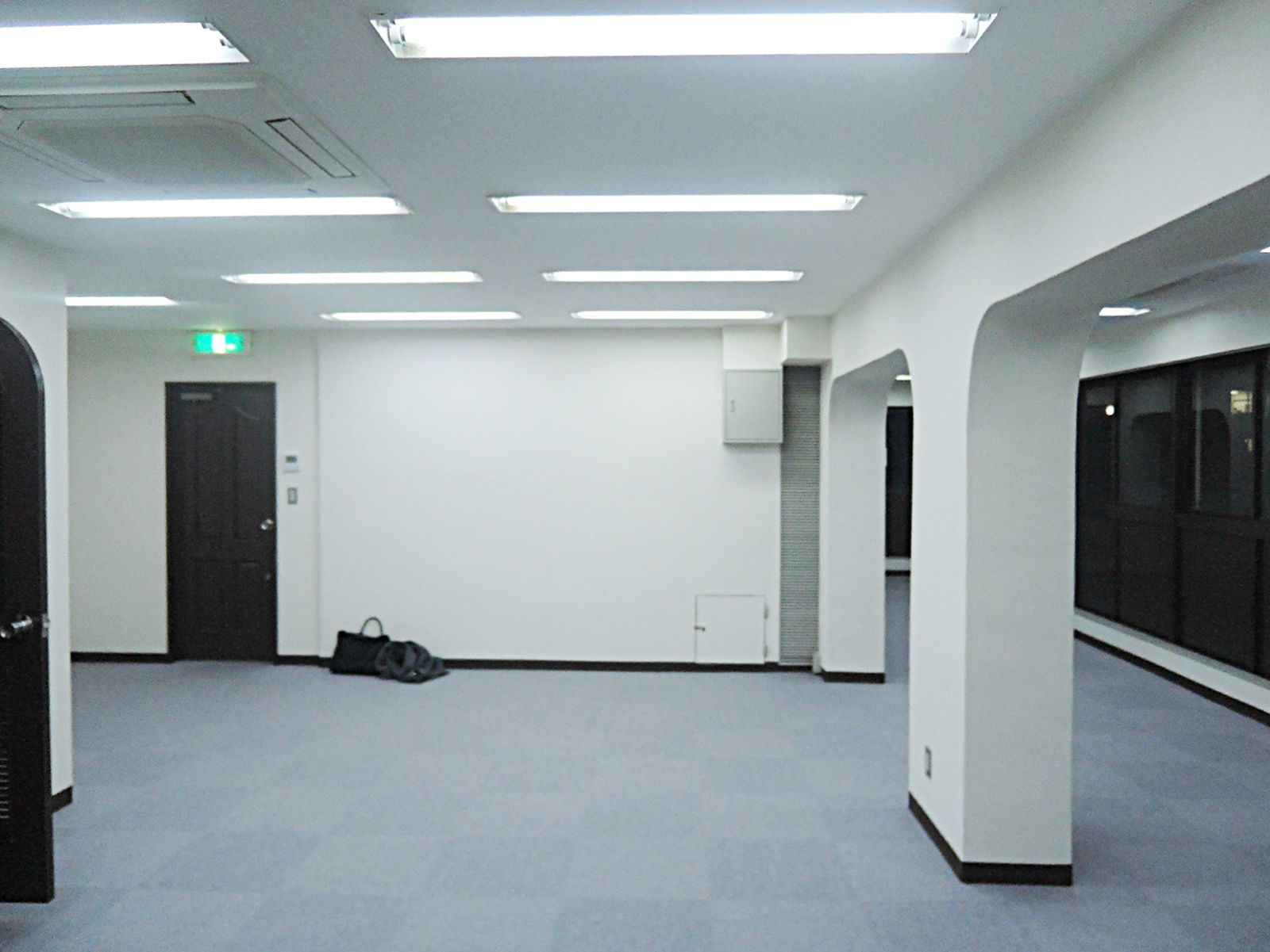 8階貸室内の様子