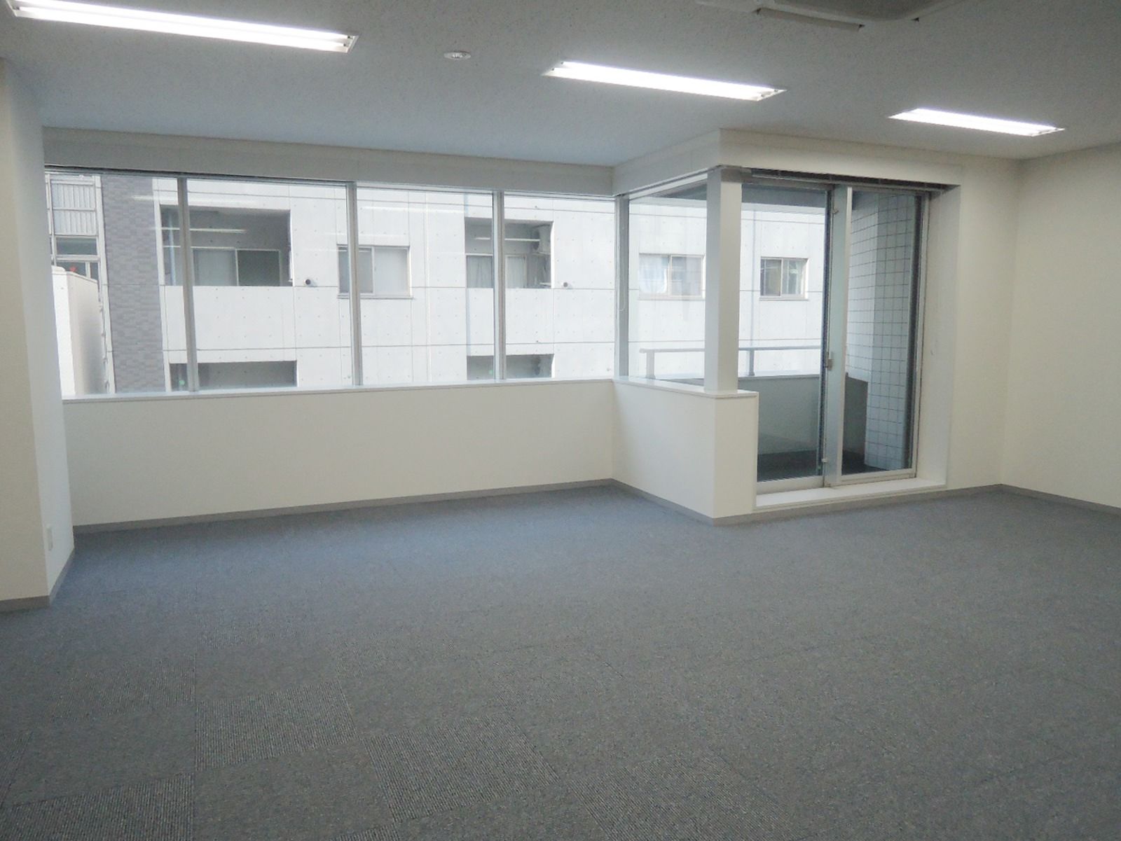 オフィス室内参考画像（7階）