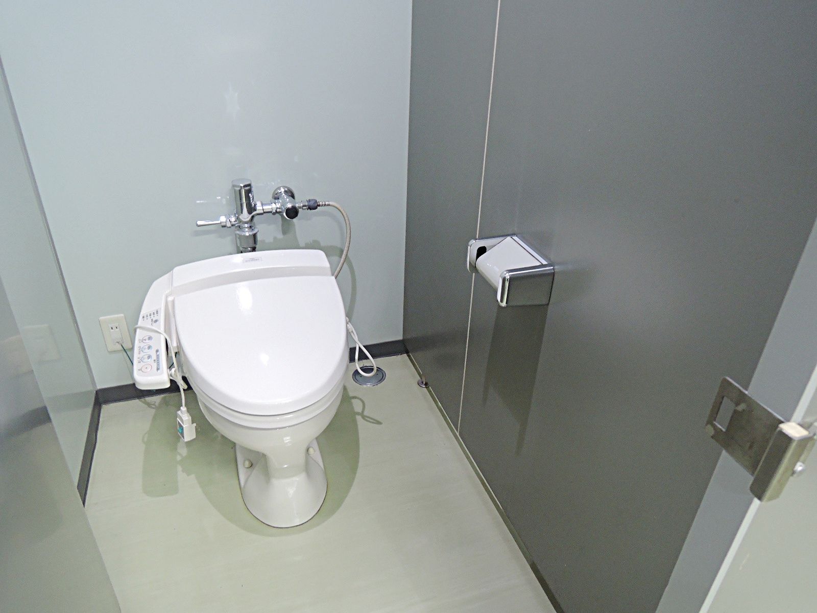 トイレ個室